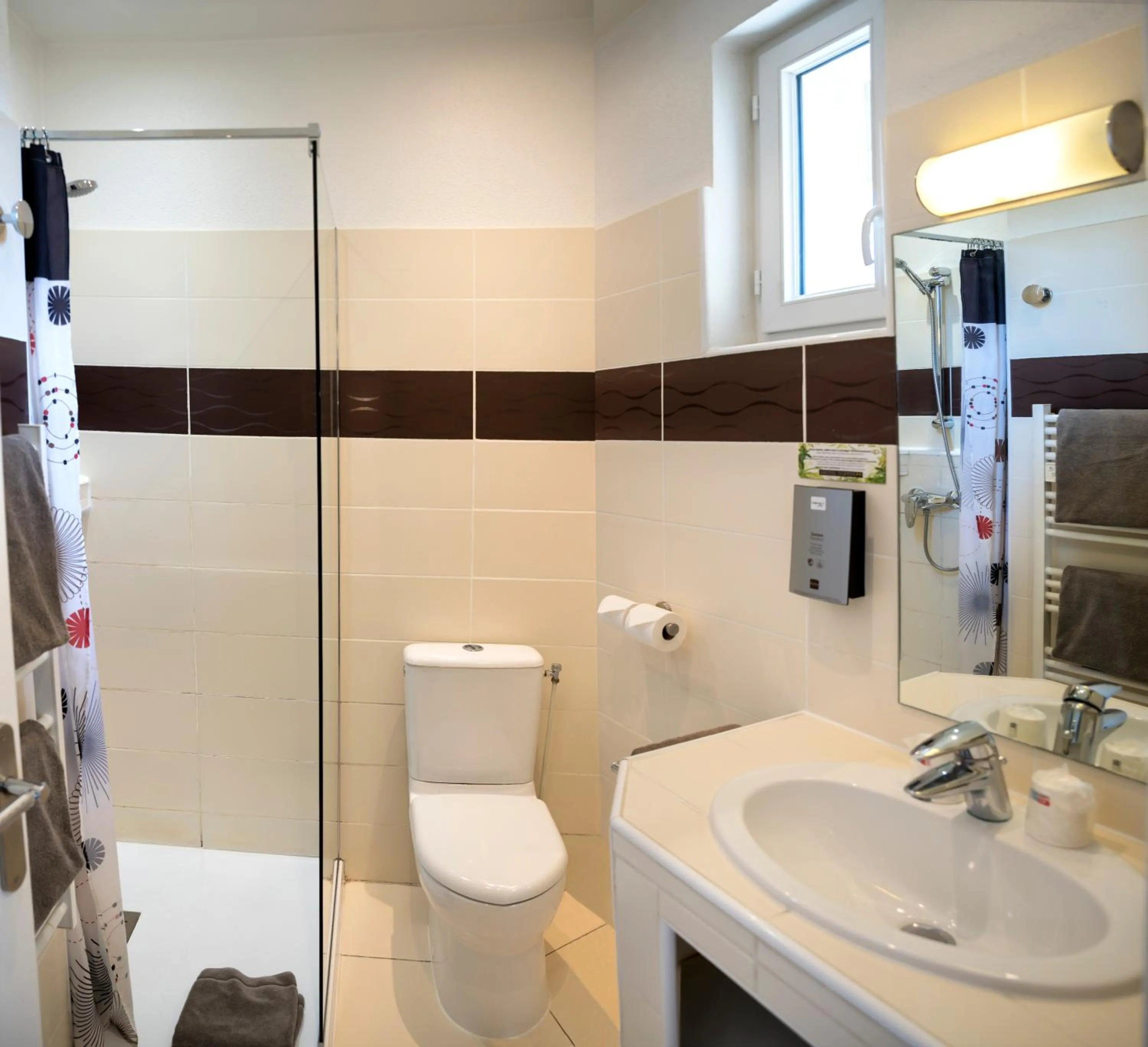 Bathroom in Hotel Toppin