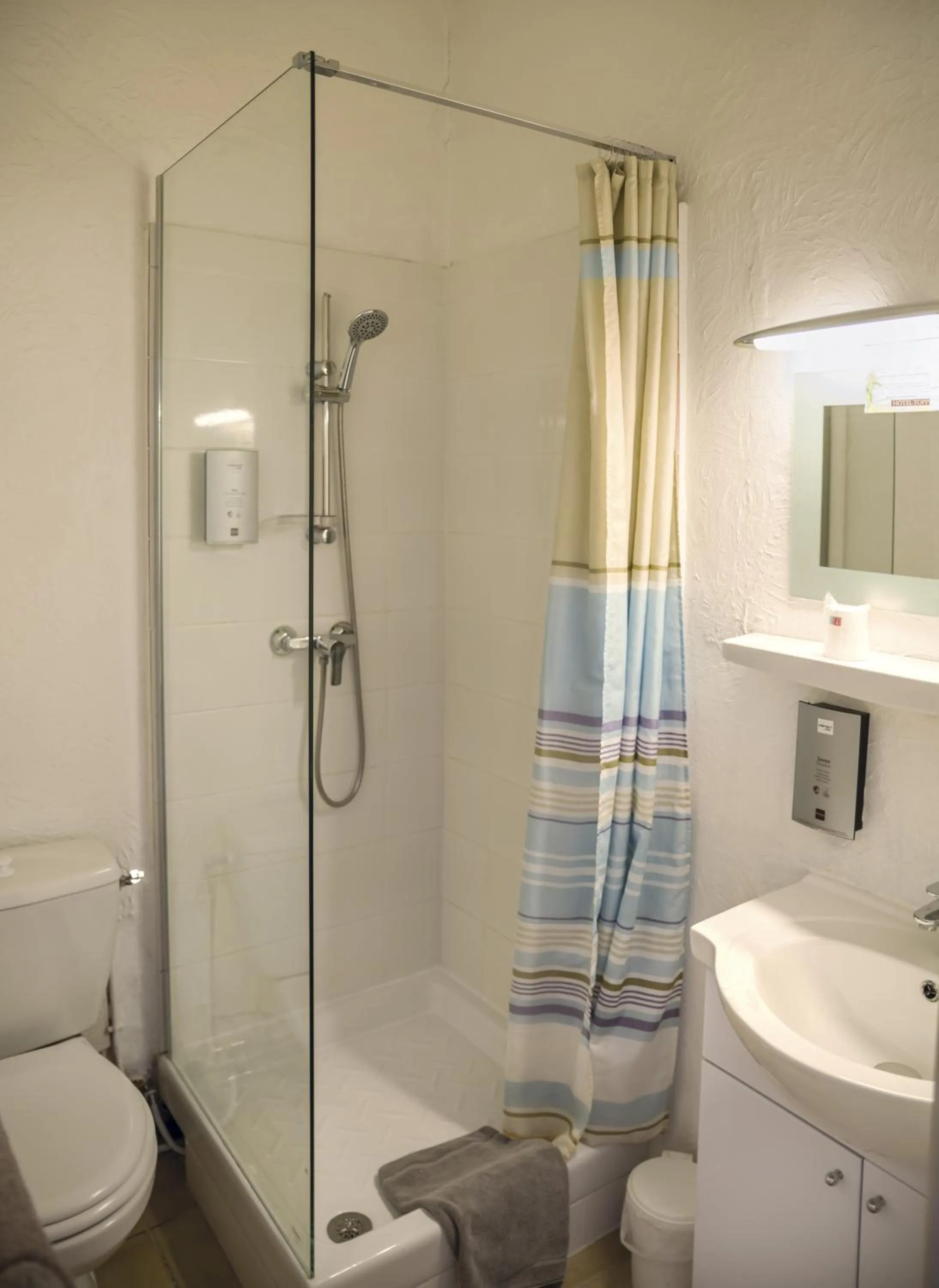 Bathroom in Hotel Toppin