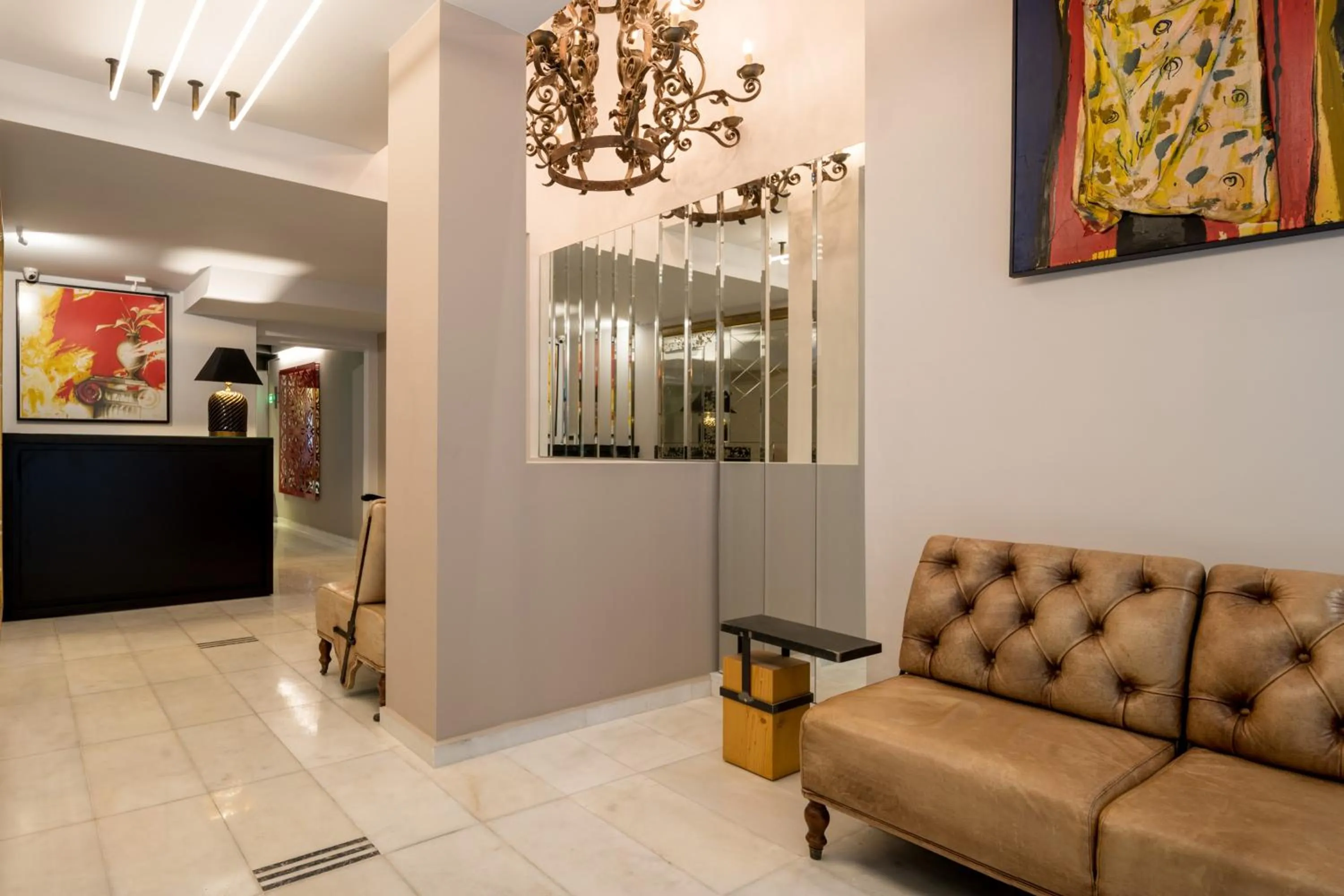 Lobby or reception in Fos DownTown Suites