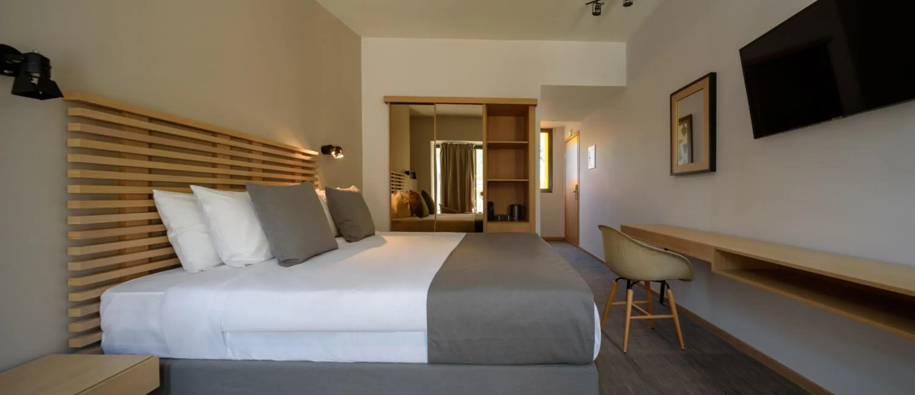 Suite with Terrace in Fos DownTown Suites Suite with Terrace in Fos DownTown Suites