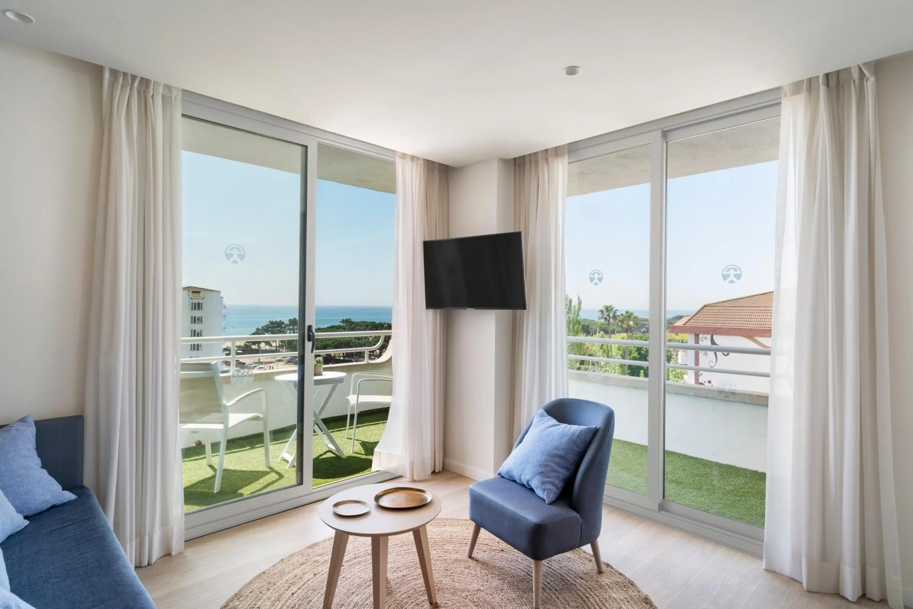 Living room in Hotel Indalo Park