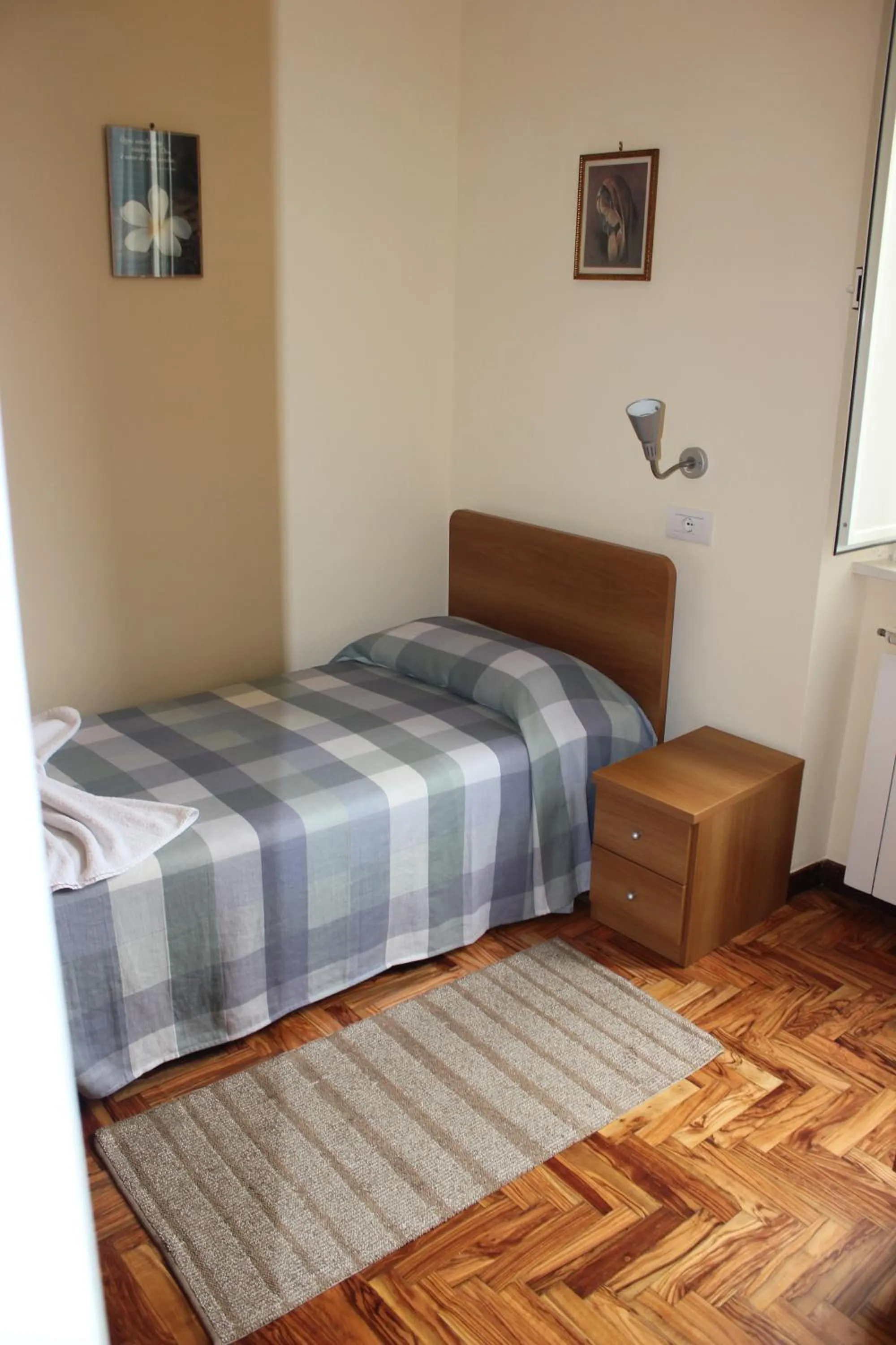 Photo of the whole room, Bed in Casa per Ferie Beato Rosaz