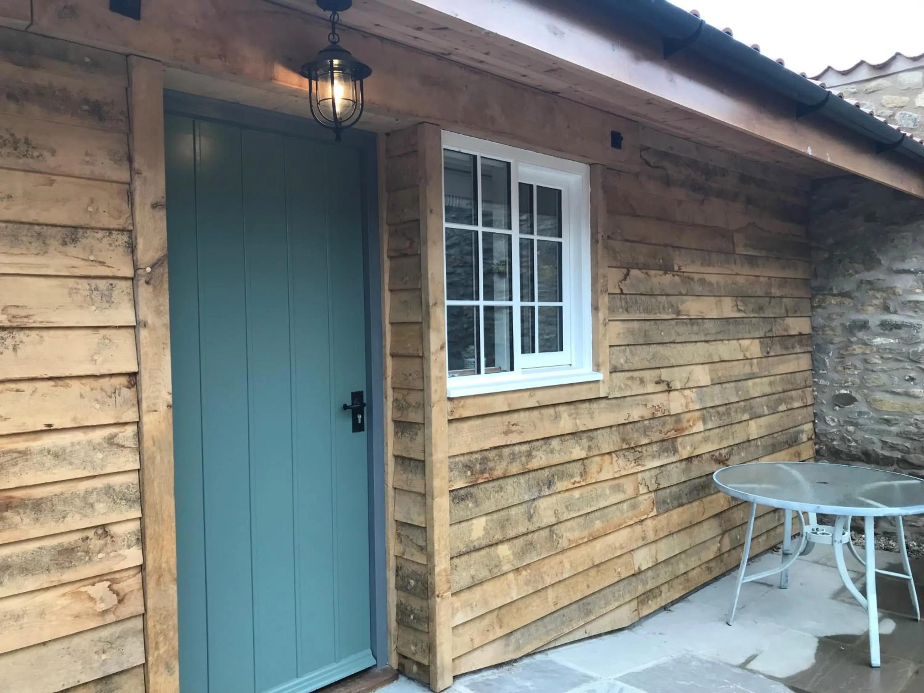 Property building in The Crown, Hutton le Hole