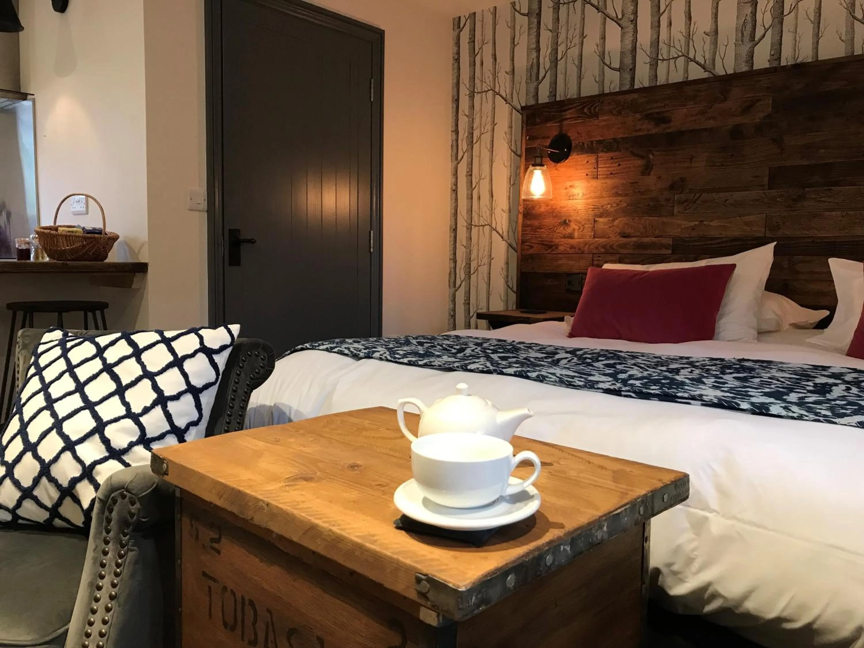 Other, Bed in The Crown, Hutton le Hole