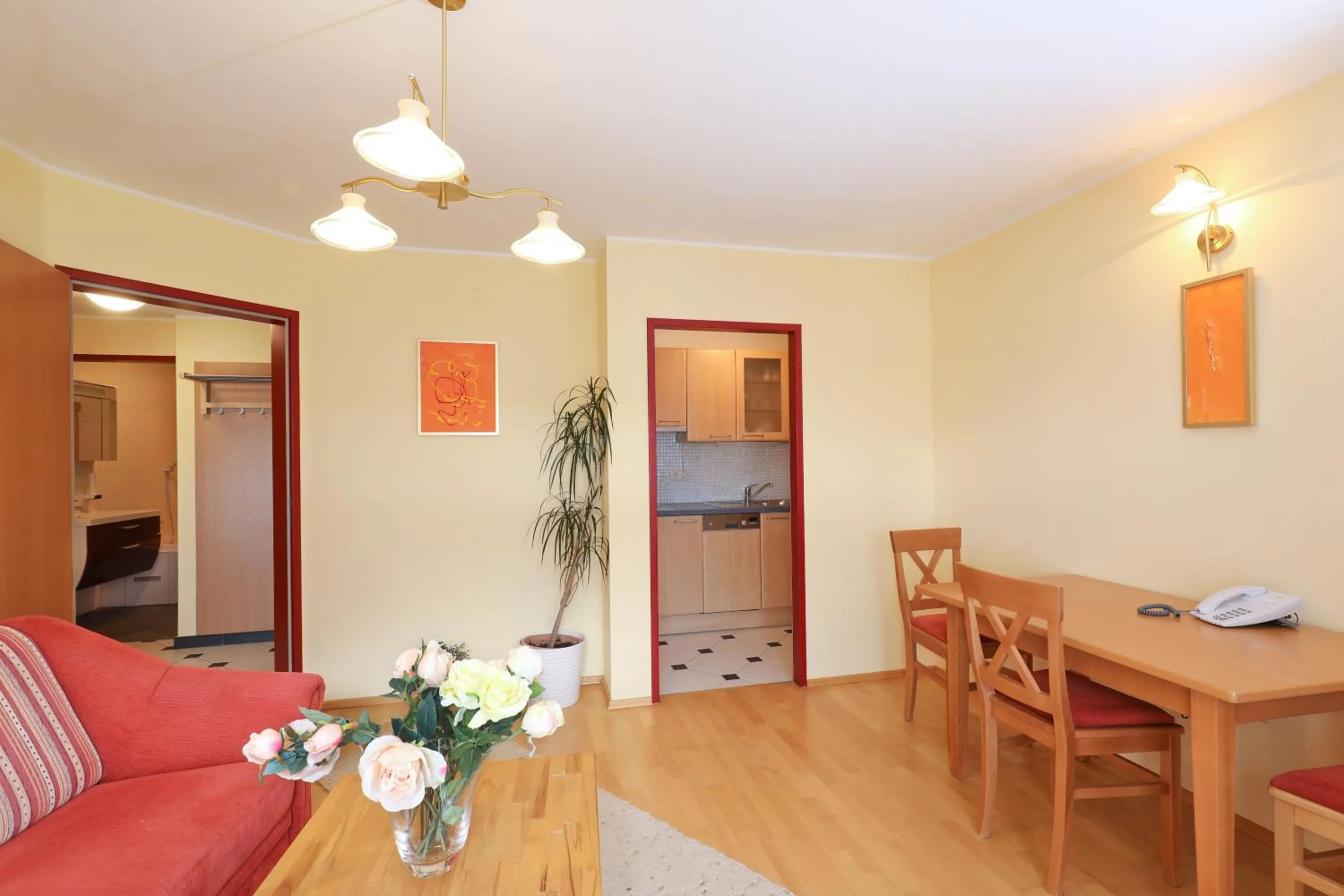 Living room in Hotel Garni Dorferwirt am Irrsee