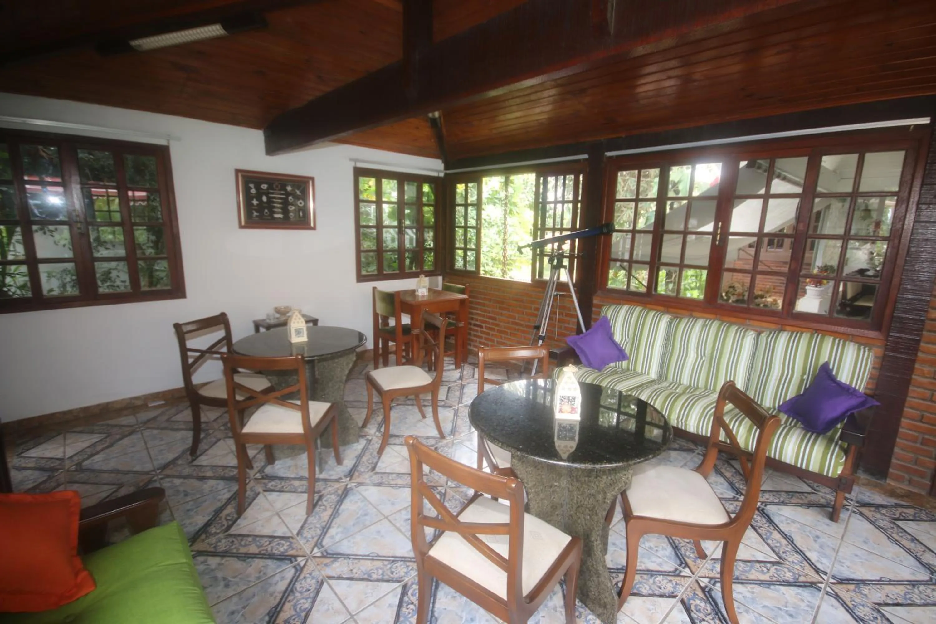 Lounge or bar in Pousada do Marujo