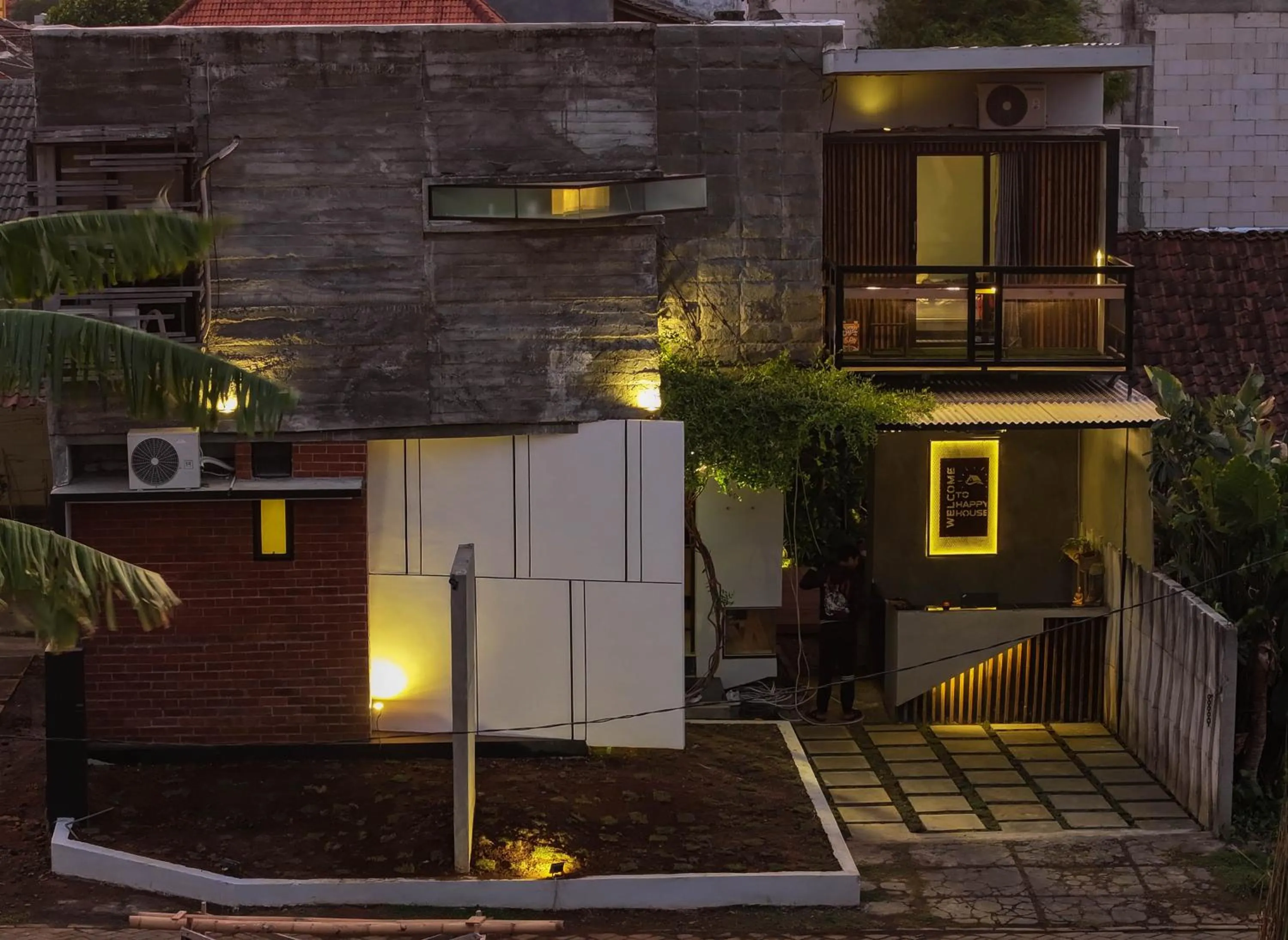 Happy House BnB Bromo backpacker