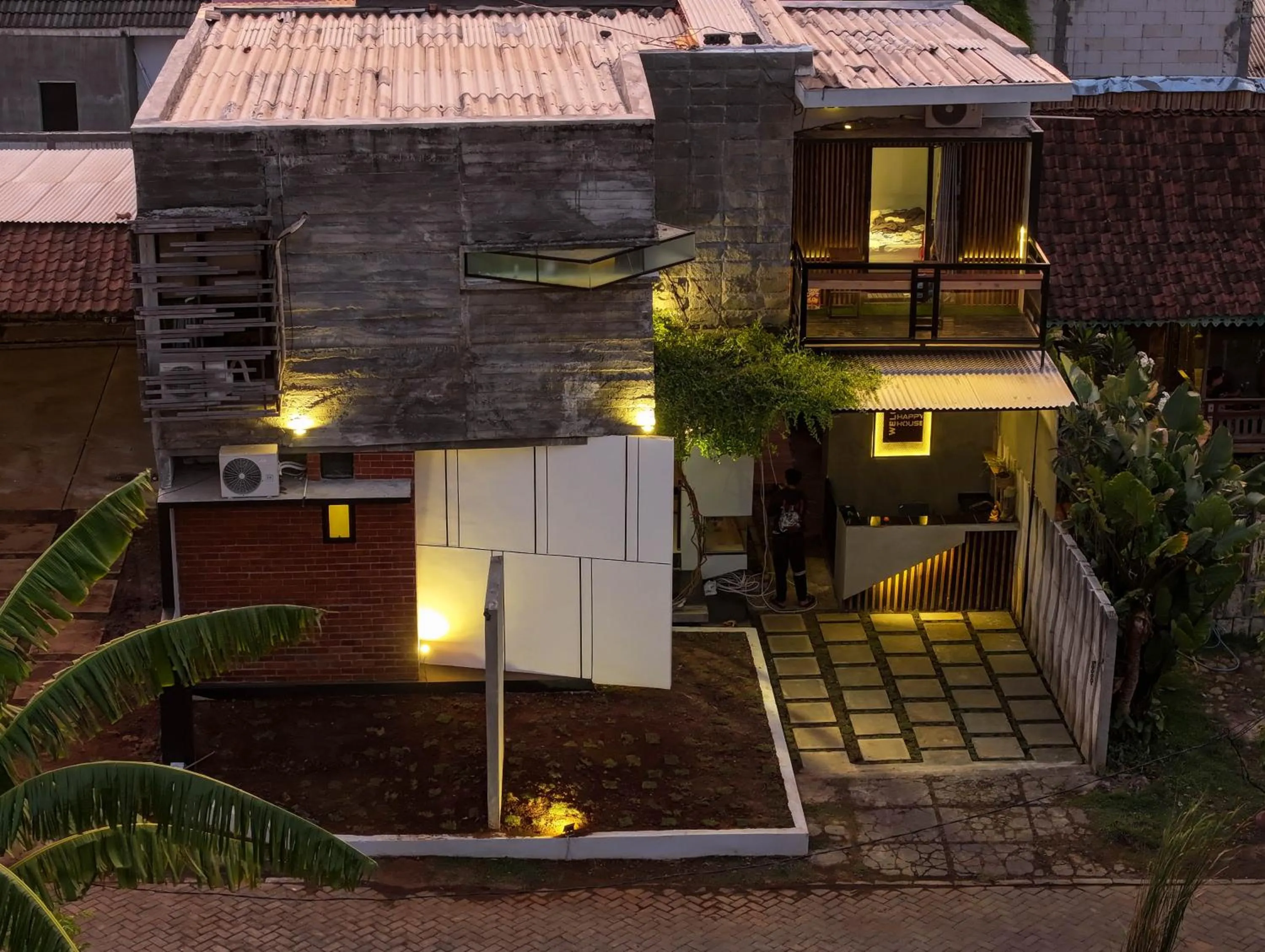 Property building in Happy House Bromo backpacker