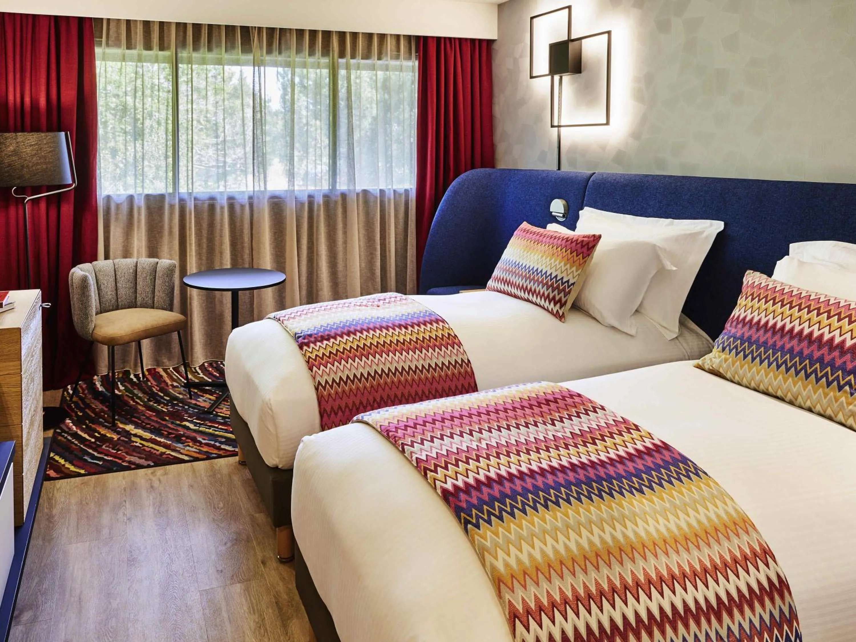 Bedroom, Bed in Cabot Hotel Bordeaux - MGallery Collection