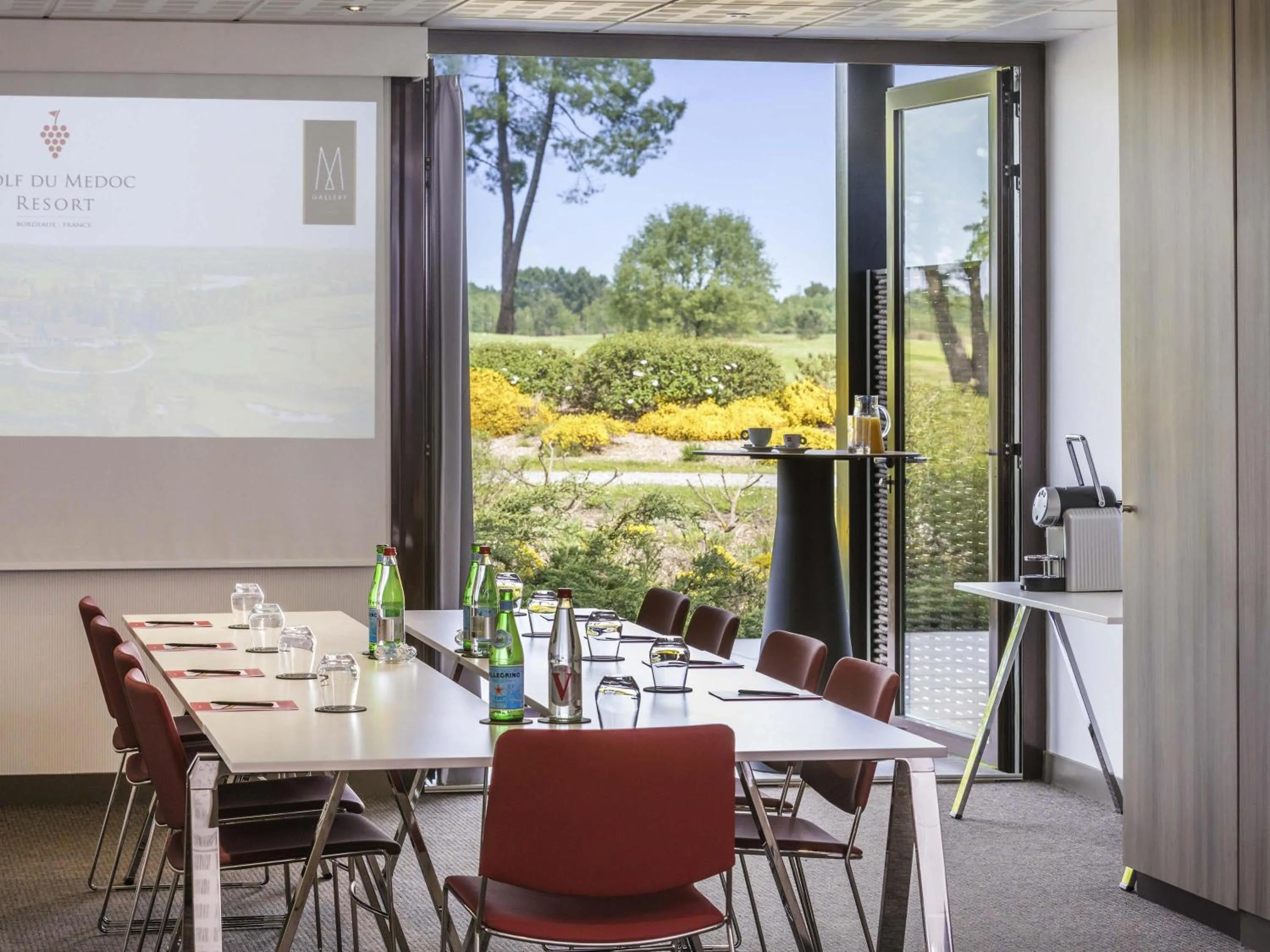 Meeting/conference room in Cabot Hotel Bordeaux - MGallery Collection