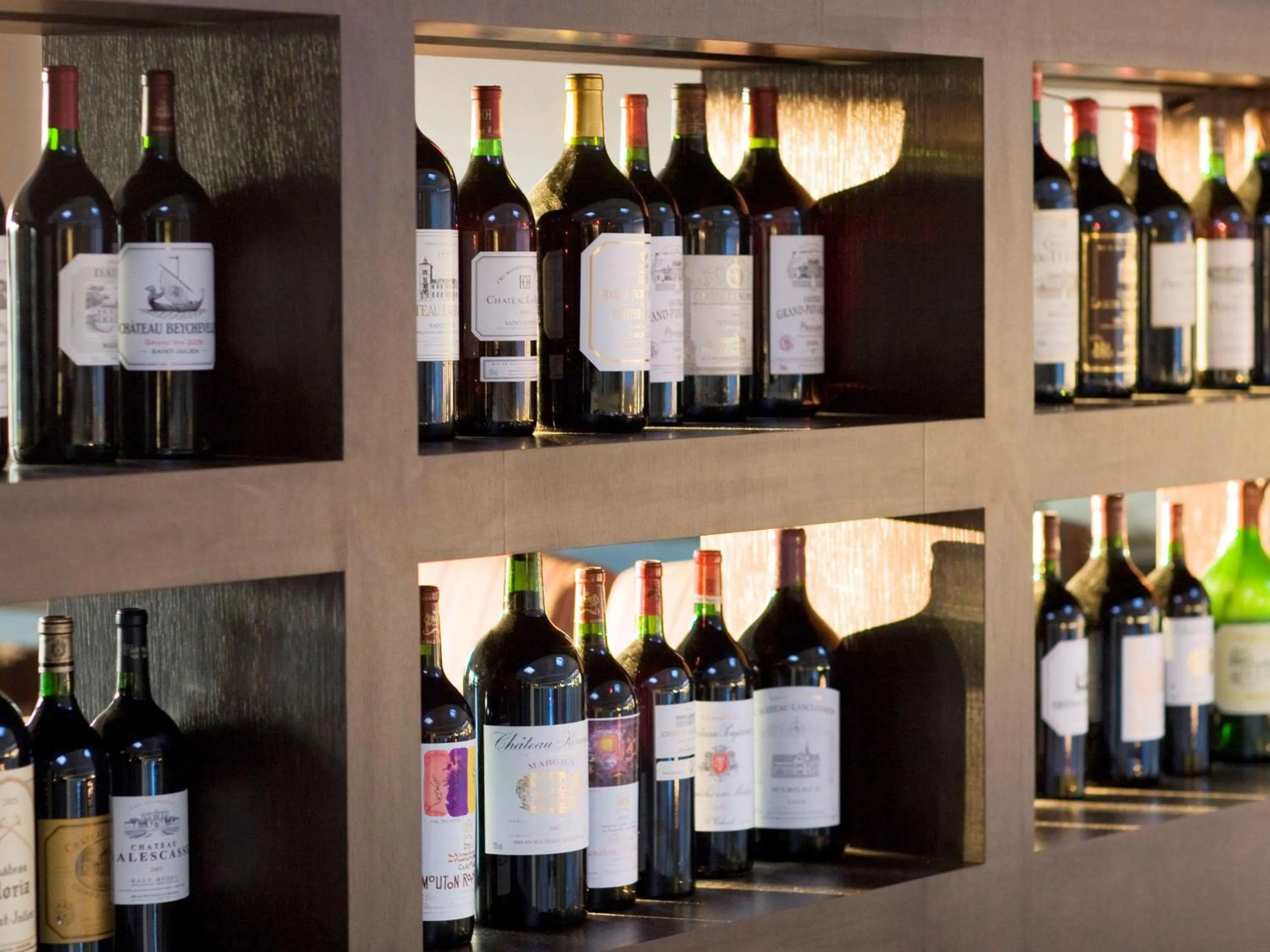 Property building in Cabot Hotel Bordeaux - MGallery Collection