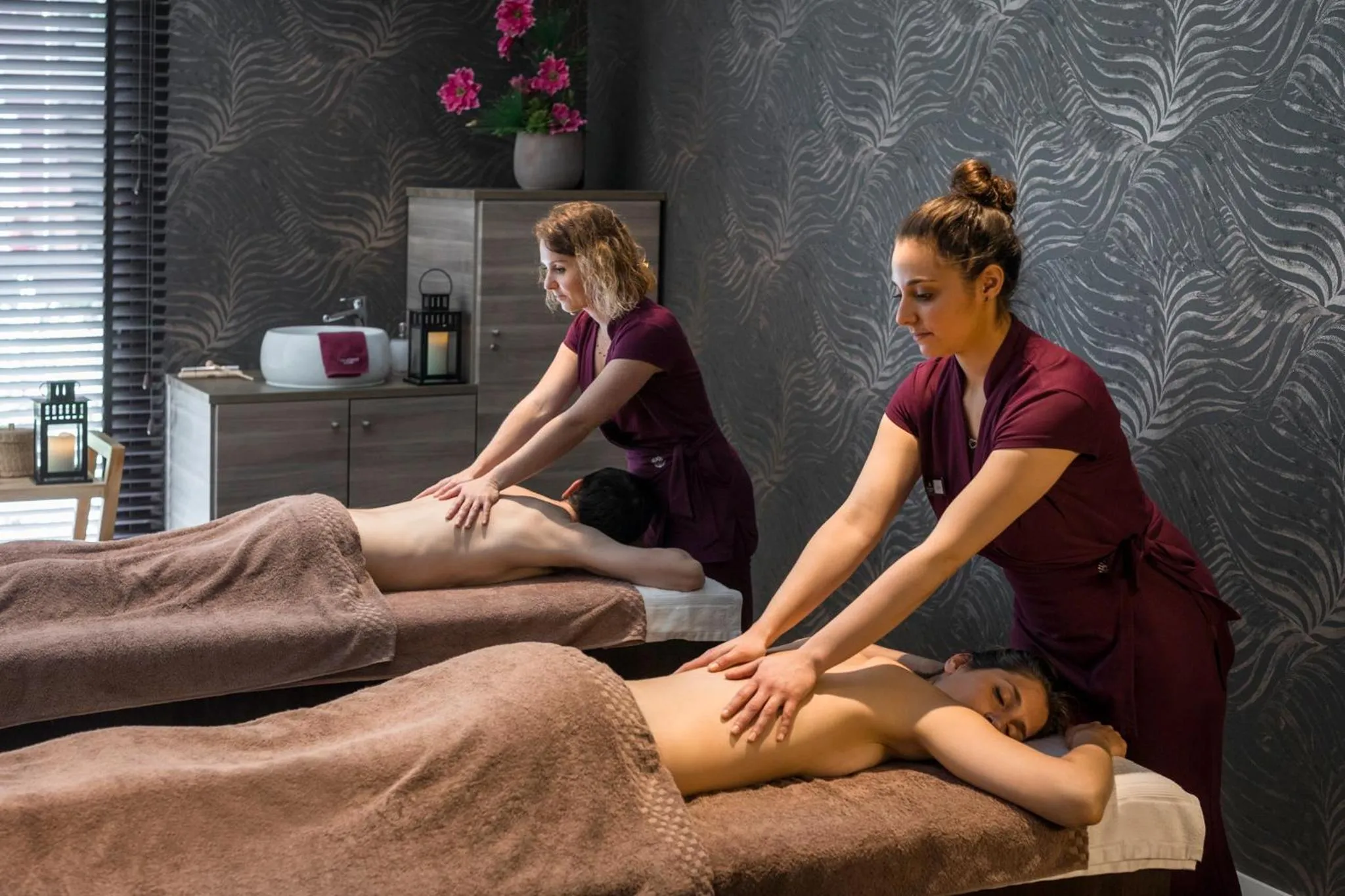 Massage in Cabot Hotel Bordeaux - MGallery Collection