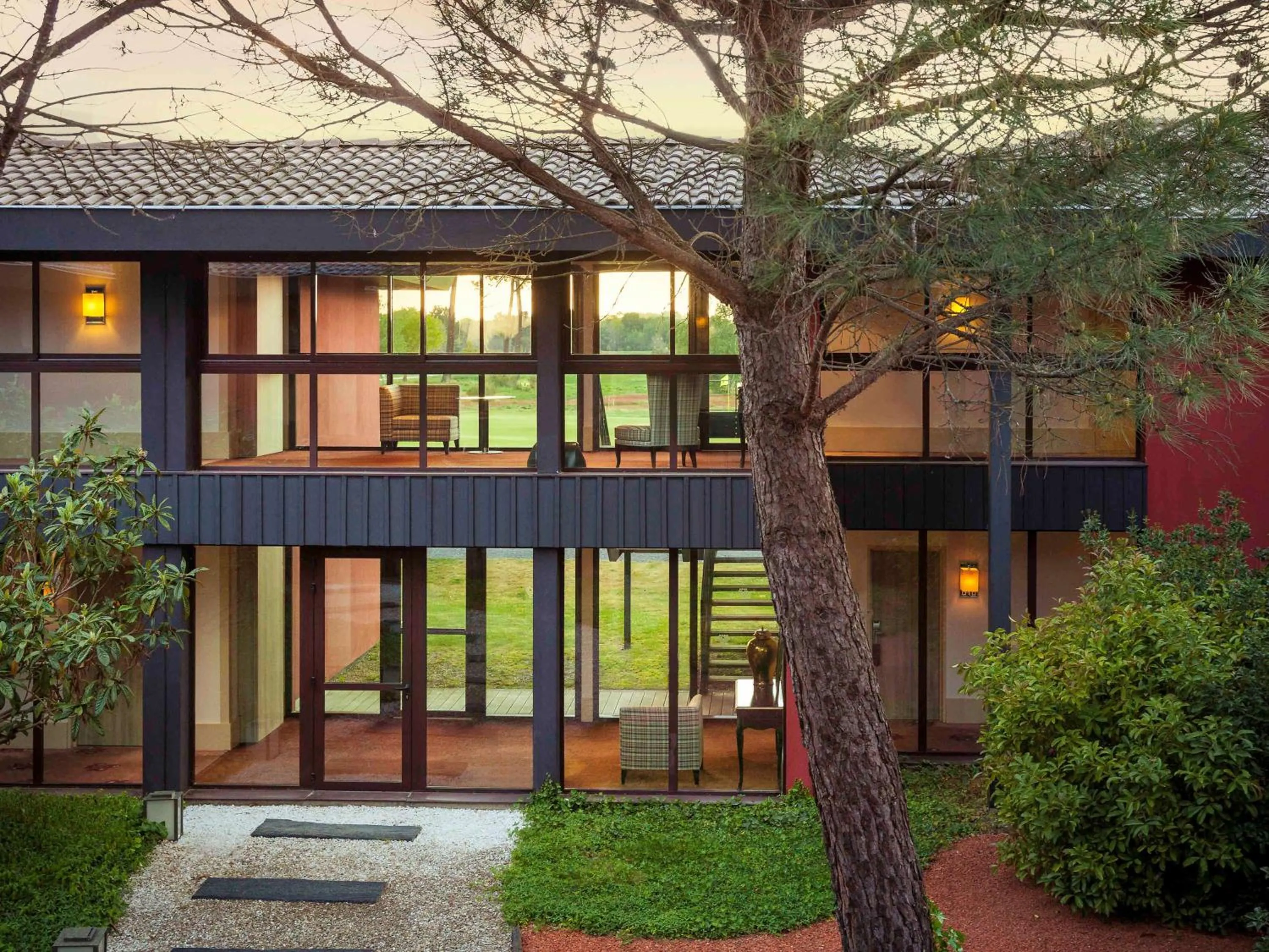Photo of the whole room in Cabot Hotel Bordeaux - MGallery Collection