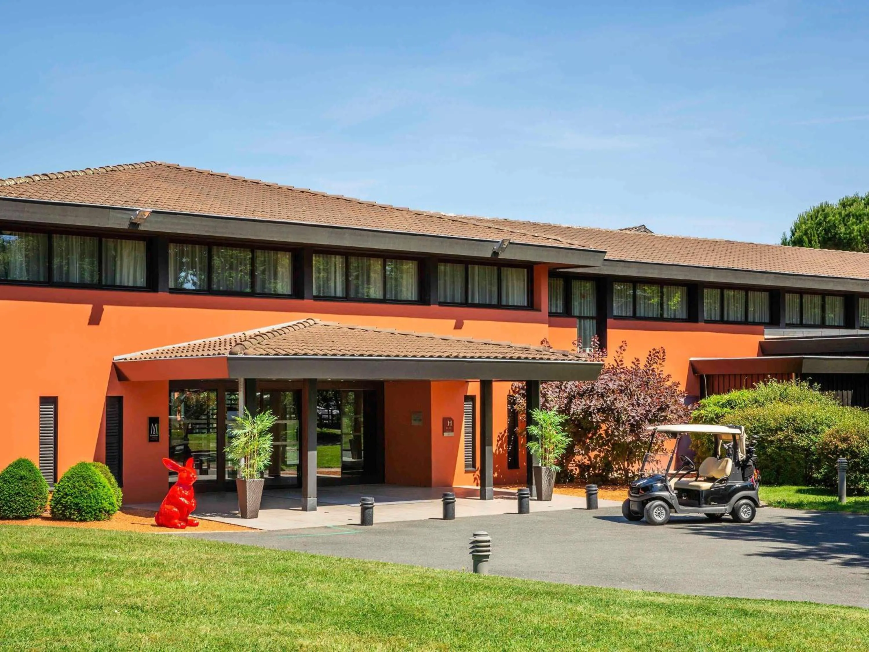 Property building in Cabot Hotel Bordeaux - MGallery Collection