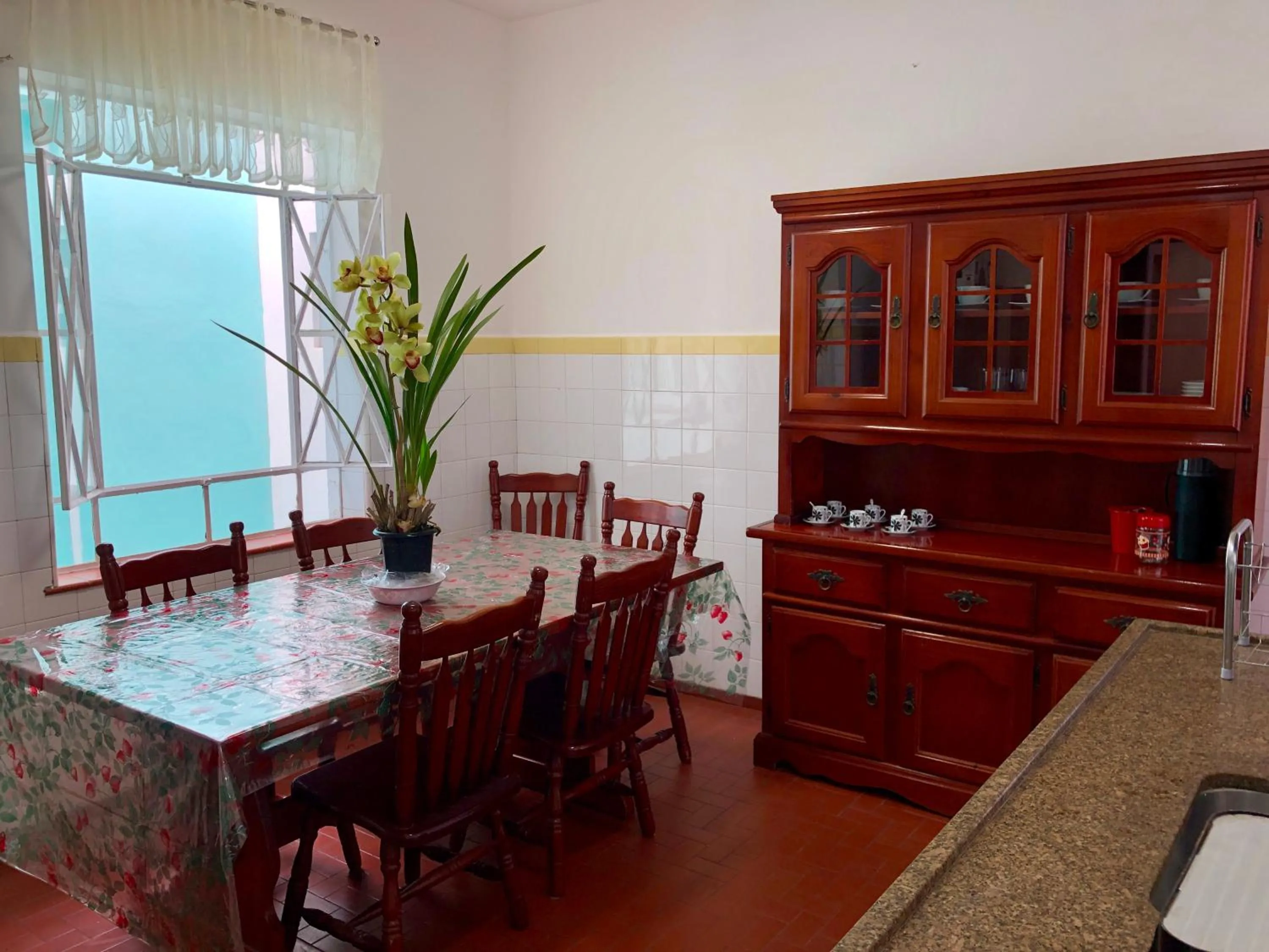 Dining area in Pousada Monte Alegre