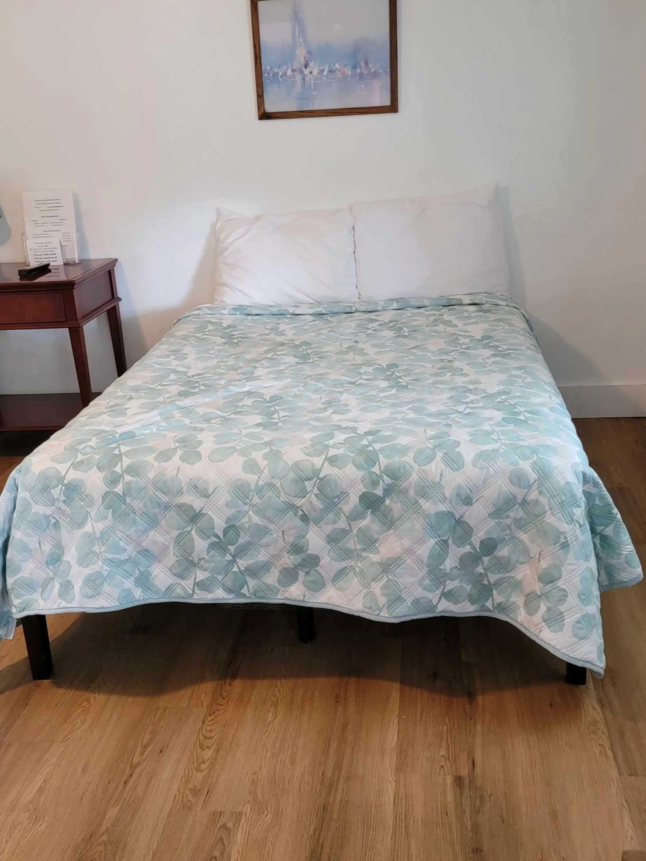 Bed in Cindy’s Motel & RV Park