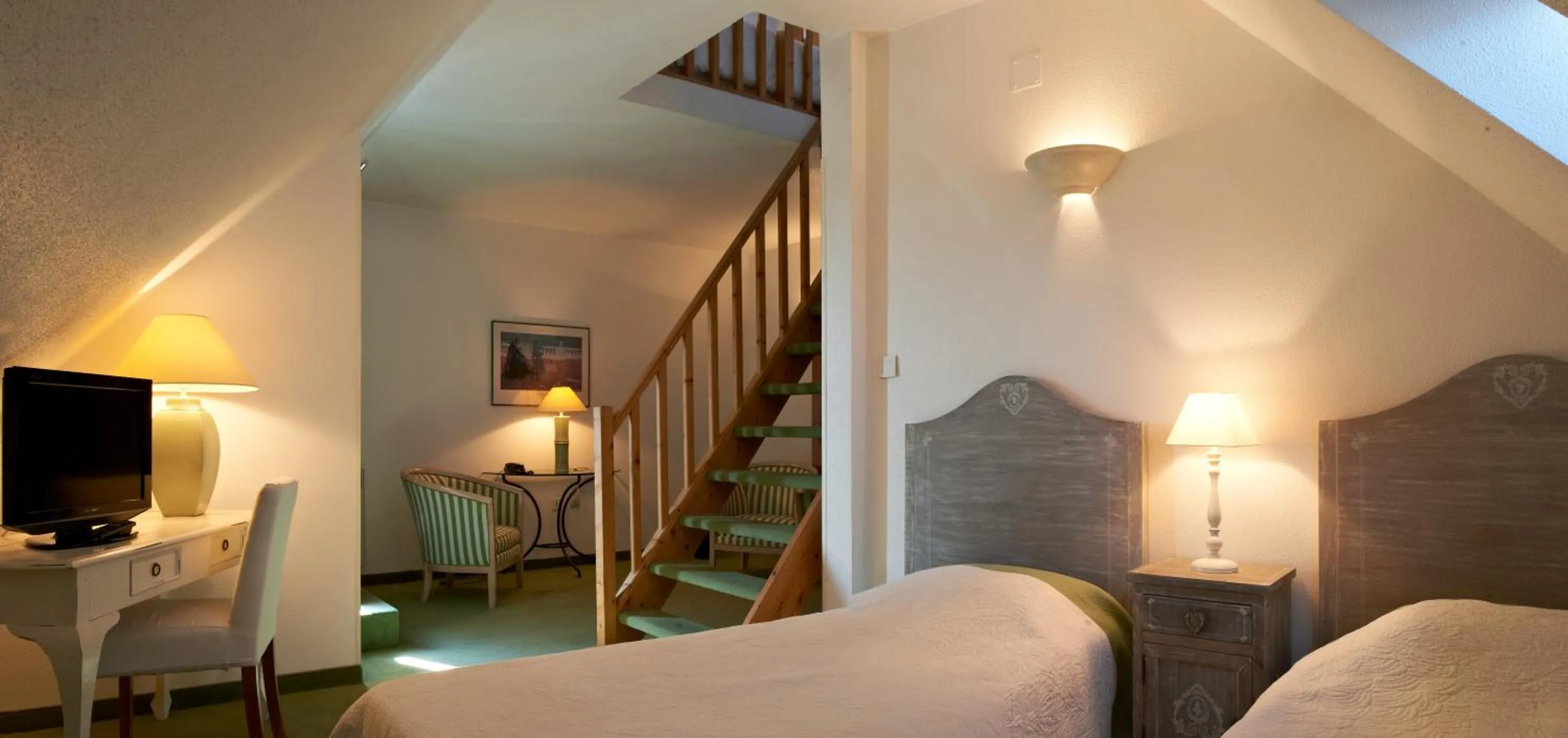 Photo of the whole room, Bed in Hôtel Les Jardins D'Adalric