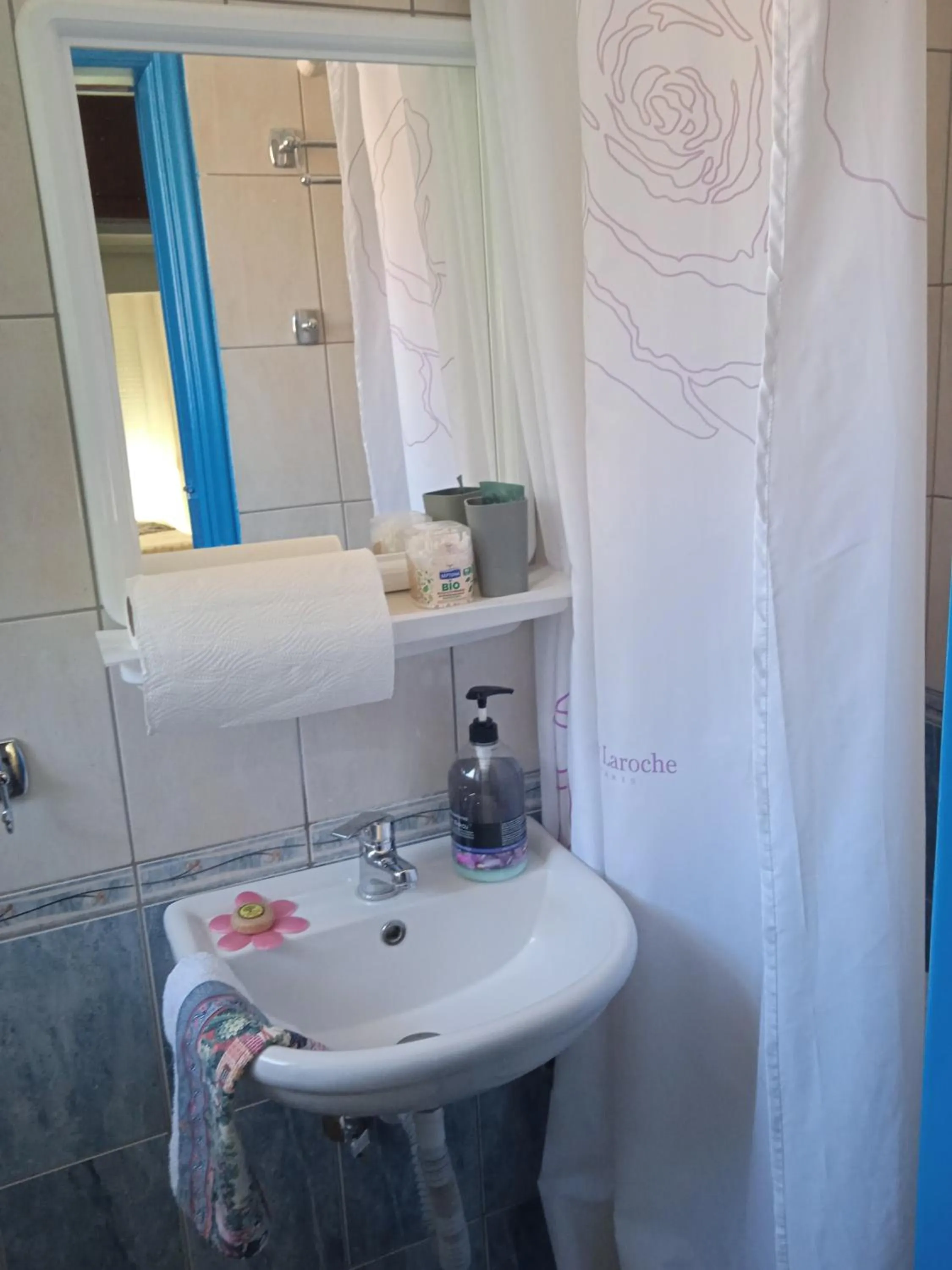 Bathroom in Hotel Fotini