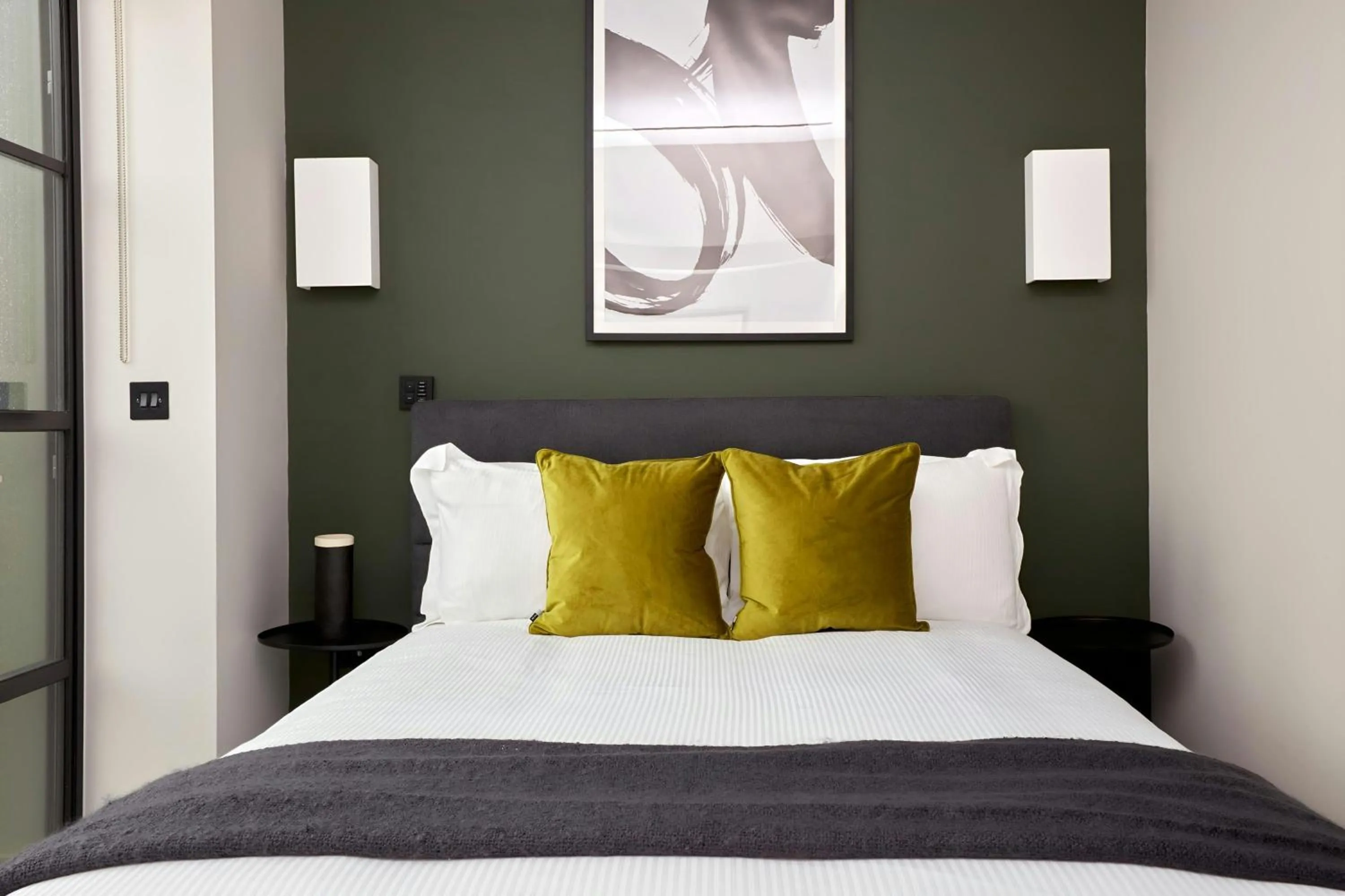 Bedroom, Bed in Sonder by Marriott Bonvoy Back Hill Apartments Clerkenwell