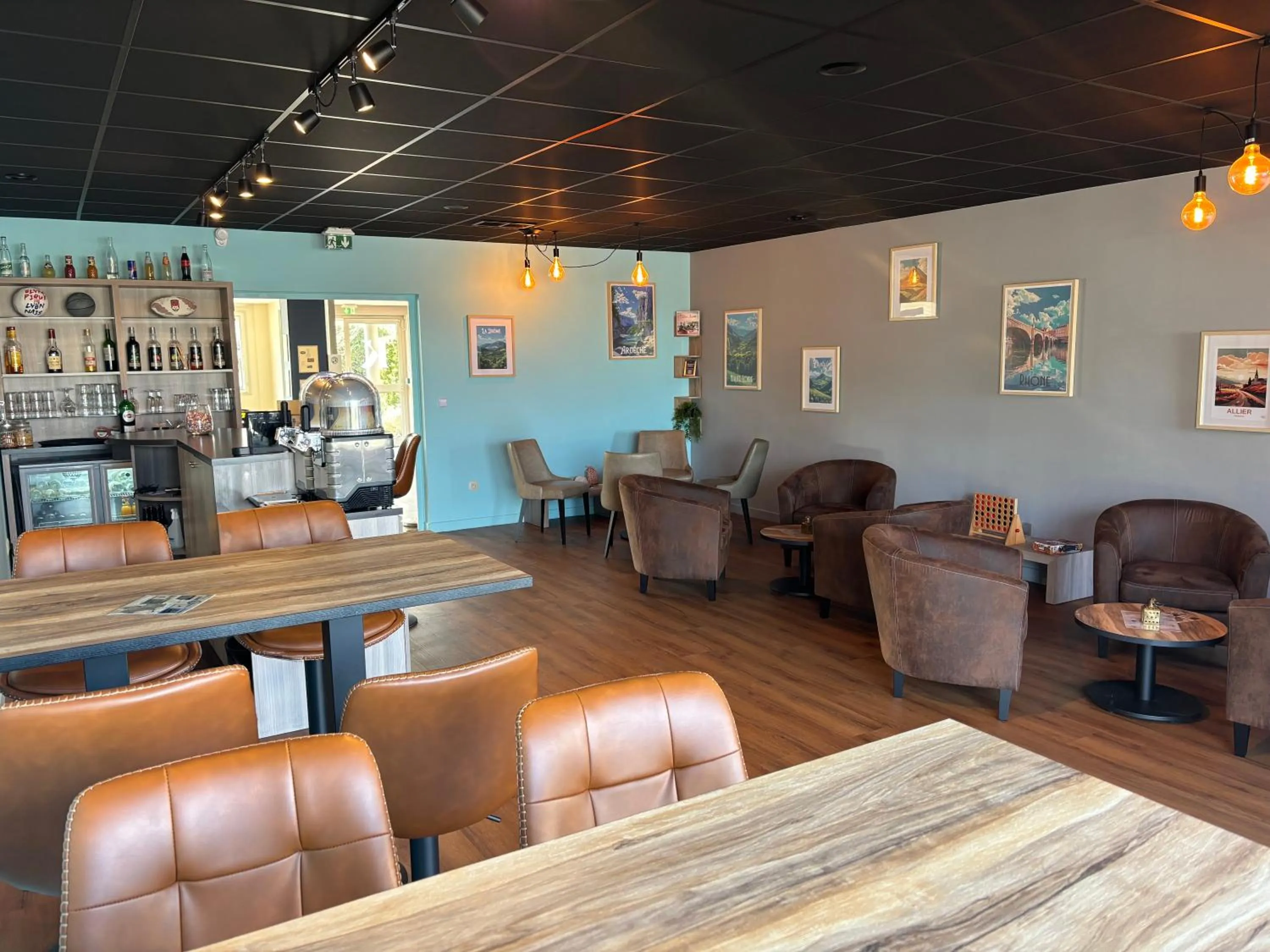 Kyriad Lyon Est - Saint Bonnet De Mure