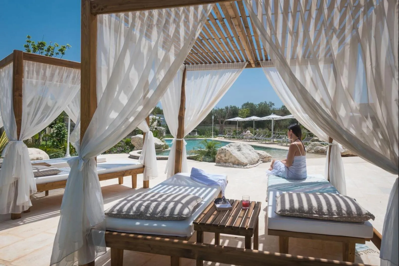 Pool view in Willaria Country House