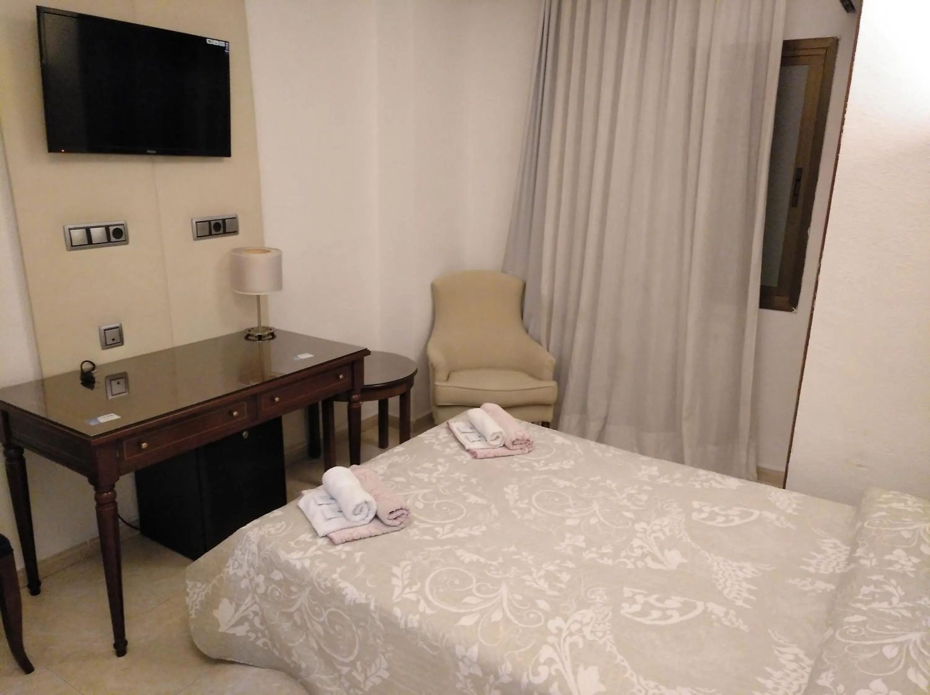 Bed in Hotel Nuevo Ara