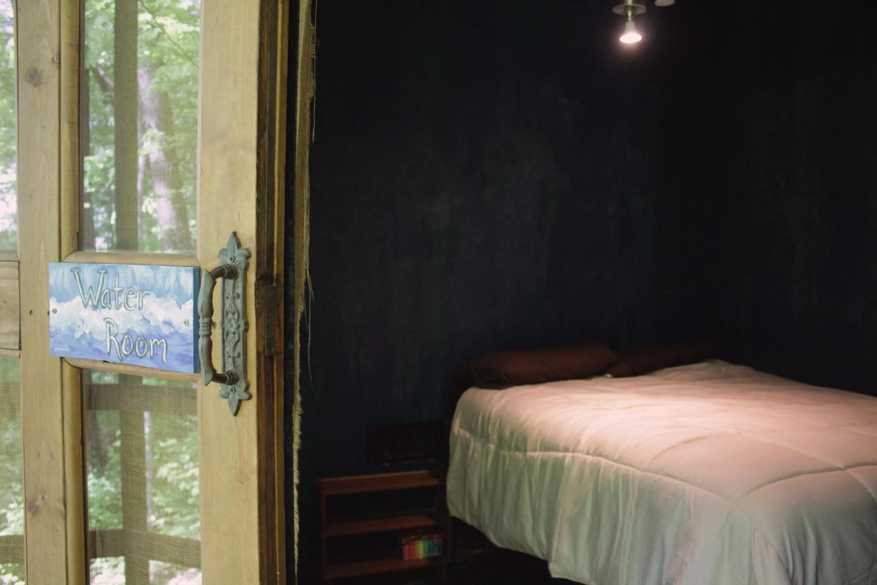 Bed in Lost River Hostel