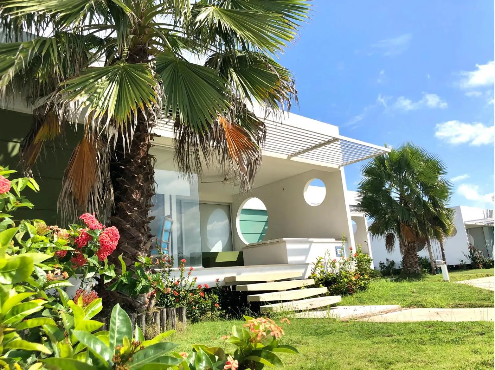 Facade/entrance in Marina Puerto Velero