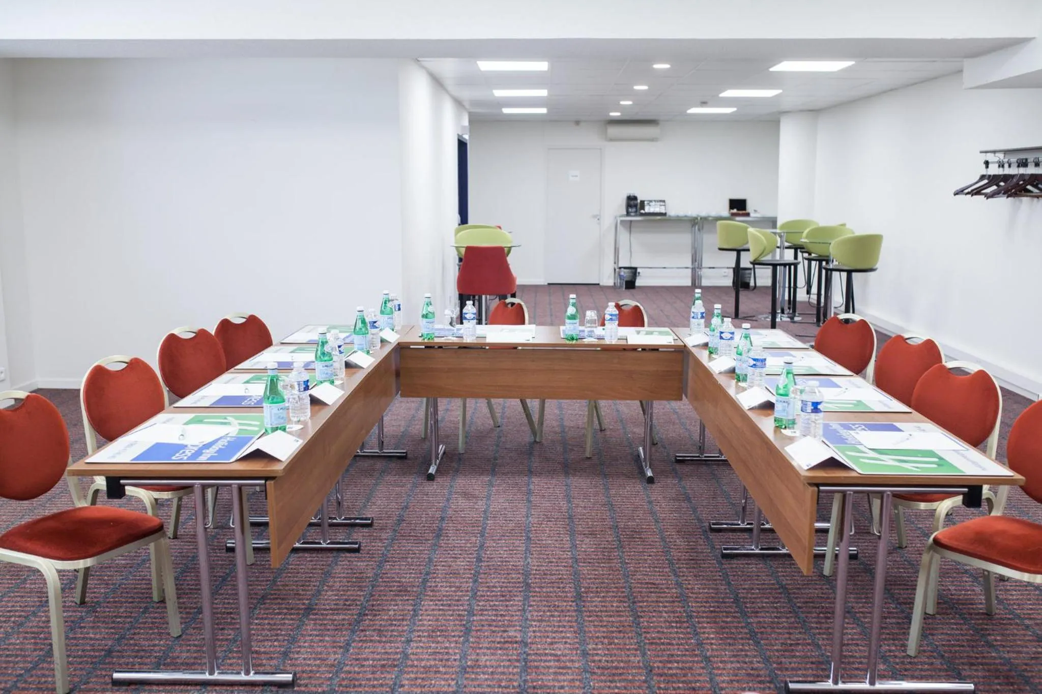 Meeting/conference room in Holiday Inn Express Amiens by IHG