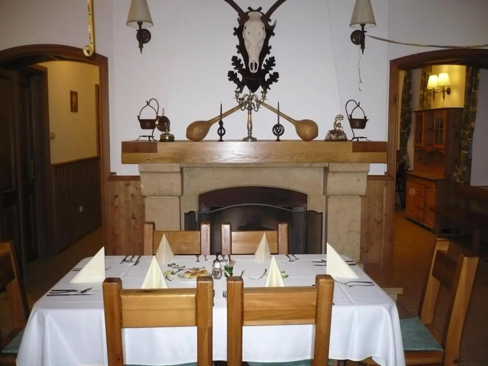 Restaurant/places to eat in St. Hubertus Étterem és Panzió