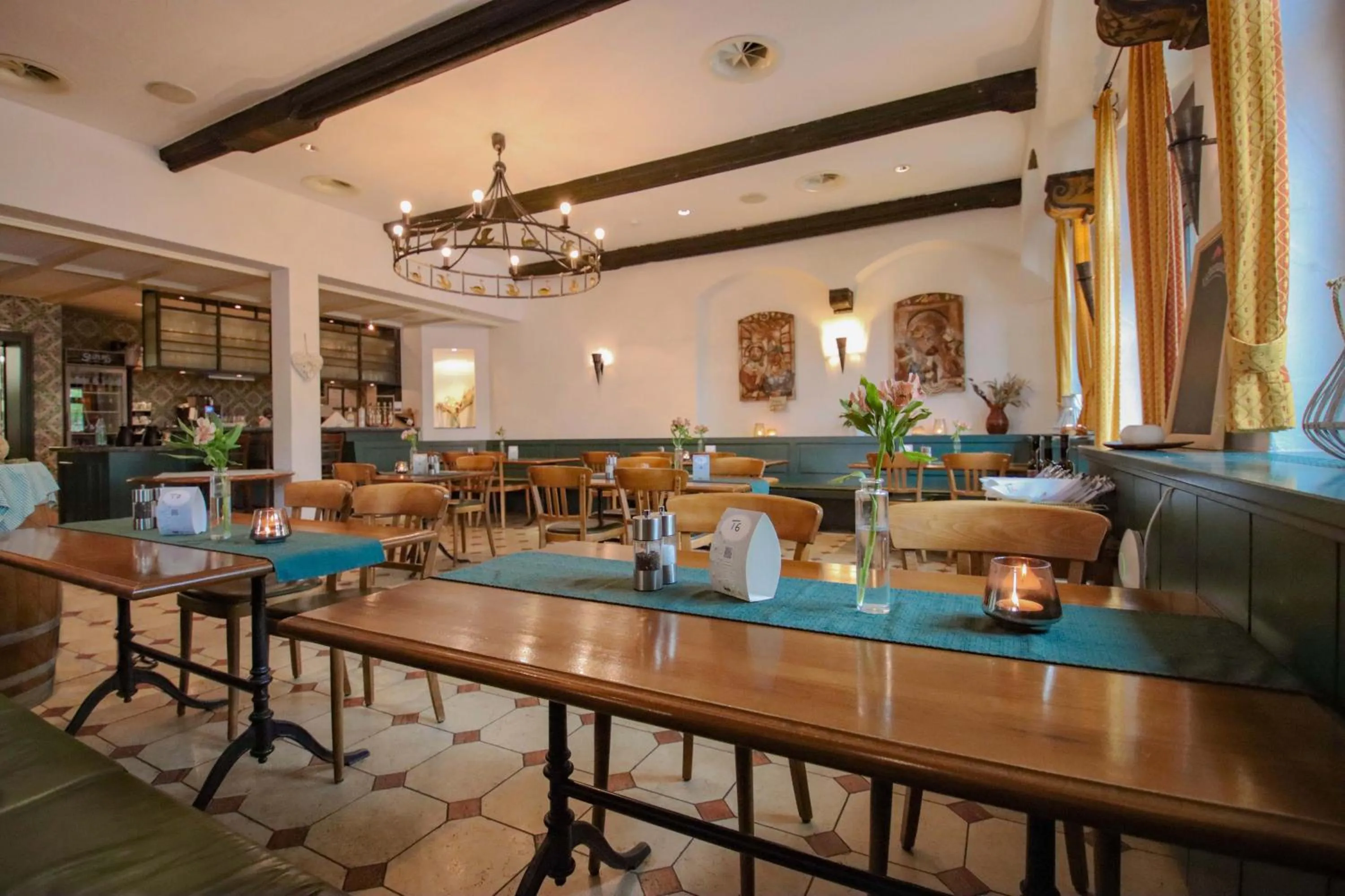 Restaurant/places to eat in Gasthaus Zum Schwan