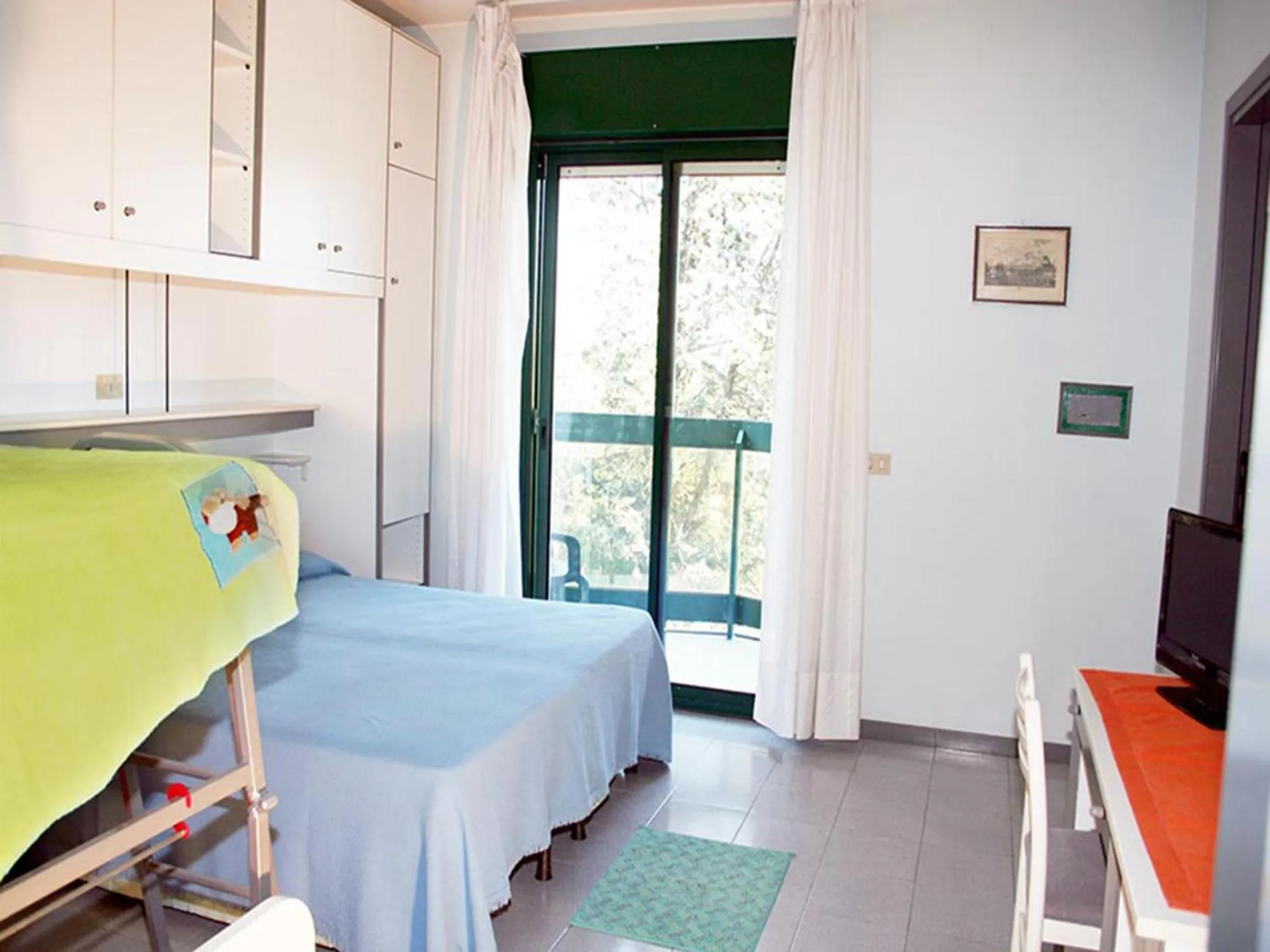 Balcony/Terrace, Bed in New Tiffany's Park