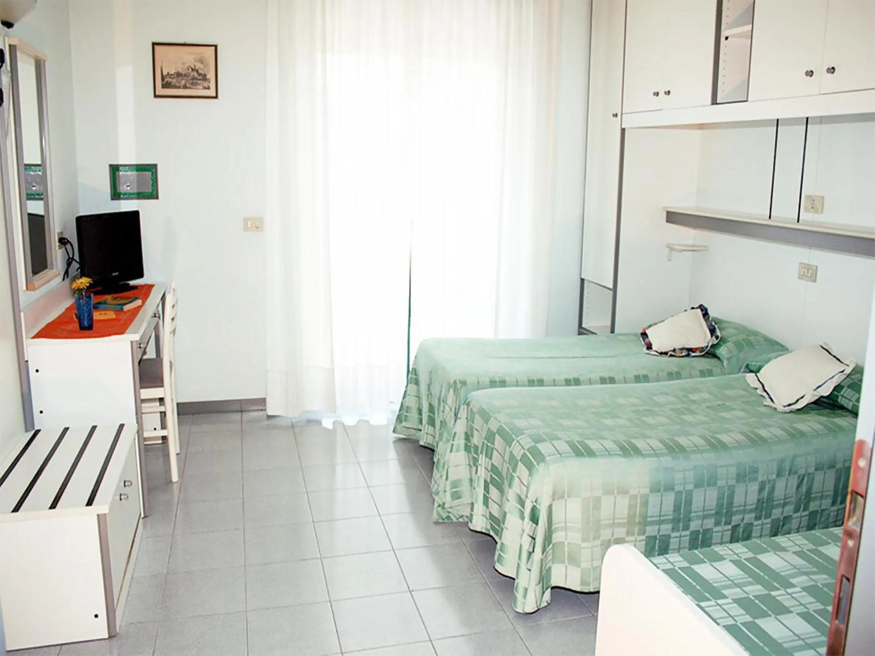 Summer, Bed in New Tiffany's Park