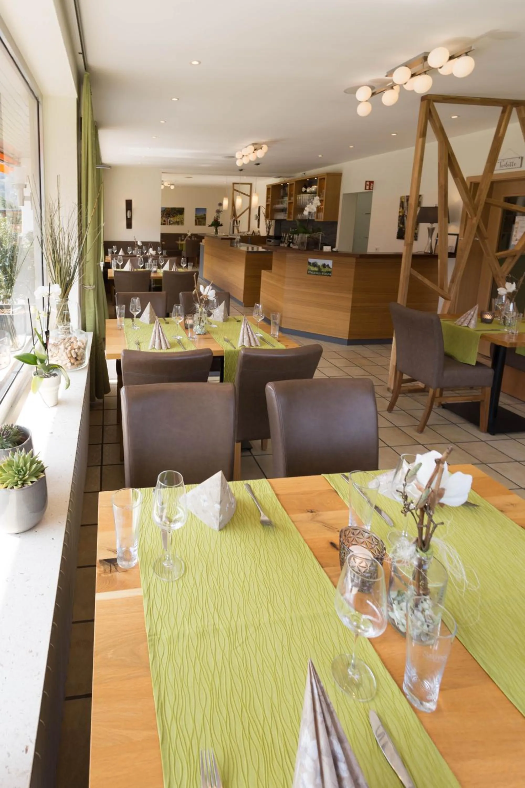 Dining area in Hotel Restaurant Sonnenlay