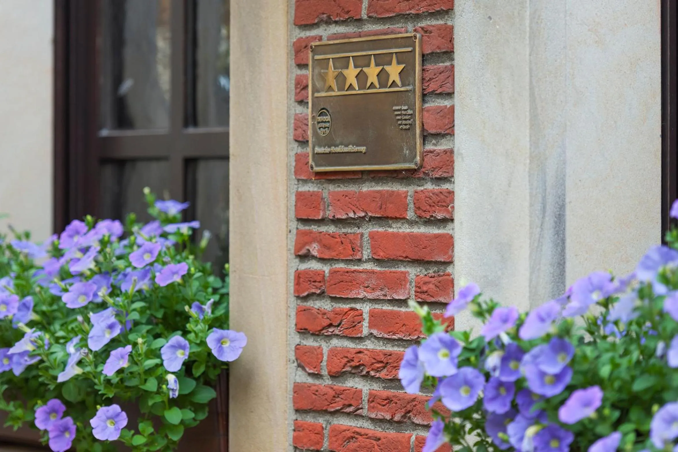 Facade/entrance in Hotel Domschenke