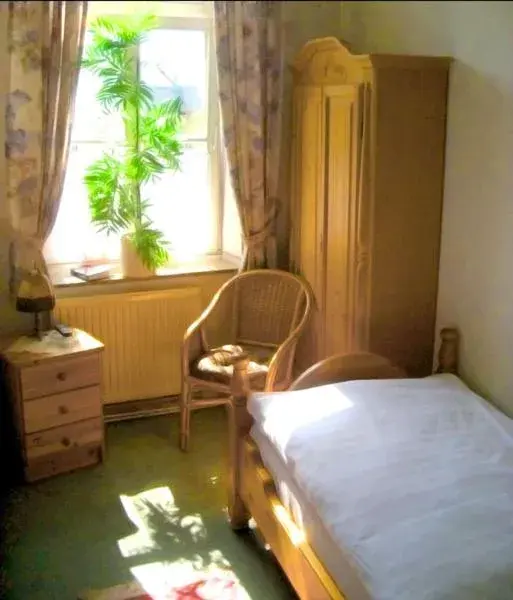 Single Room in Hotel Alt Wassenberg Single Room in Hotel Alt Wassenberg
