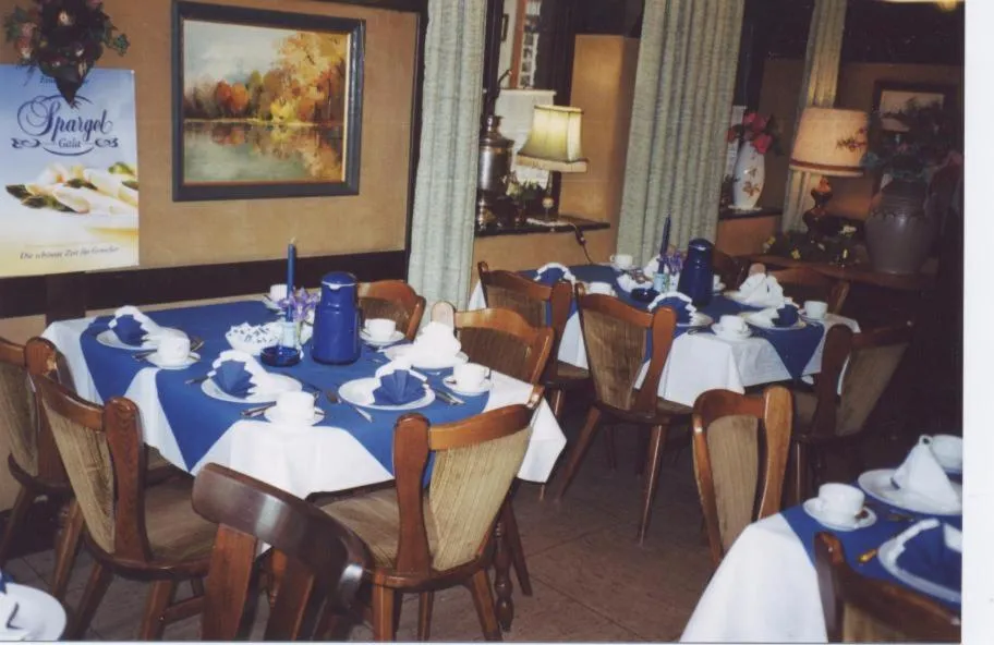 Restaurant/places to eat in Hotel Alt Wassenberg