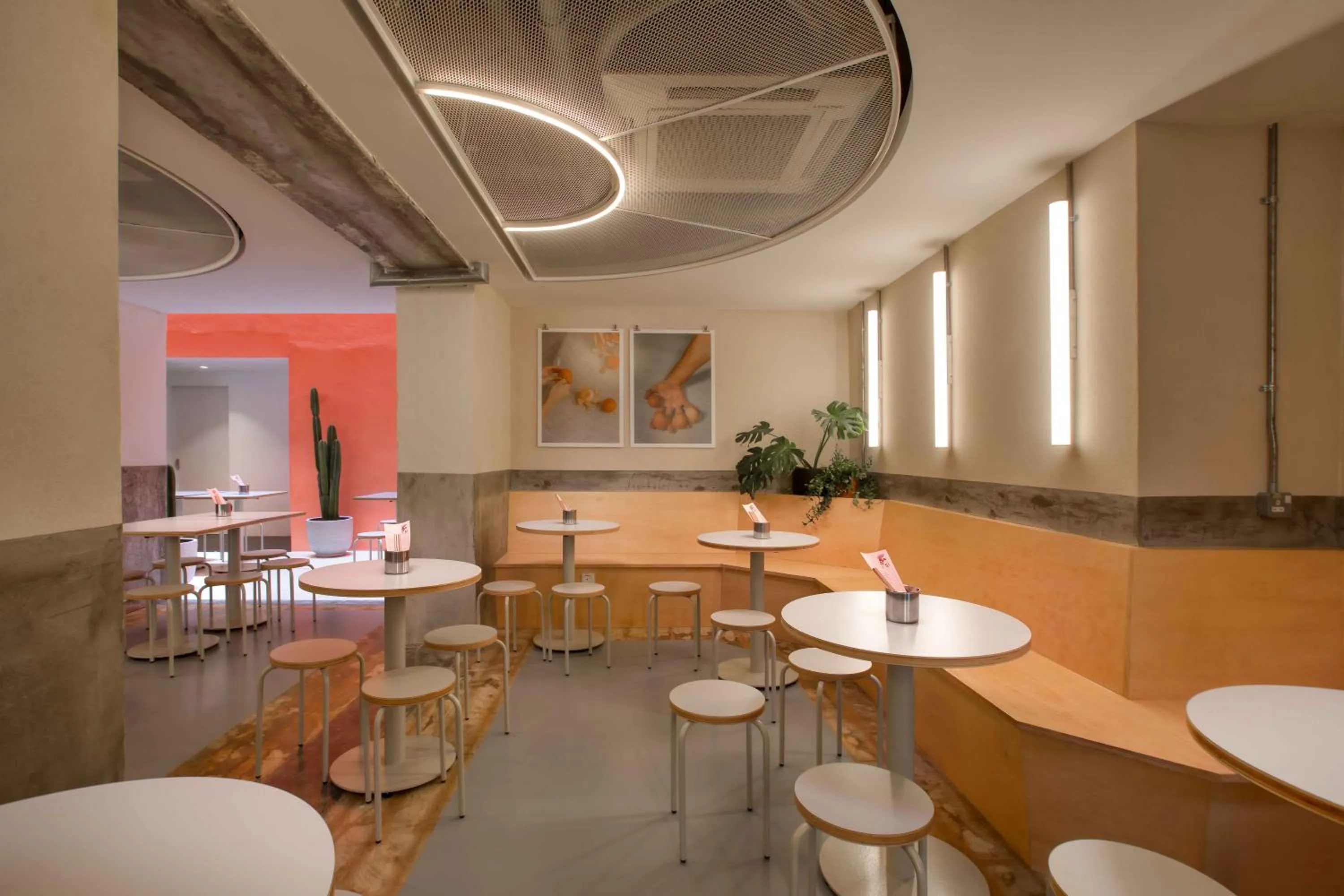 Lounge or bar in MoMo's Kuala Lumpur