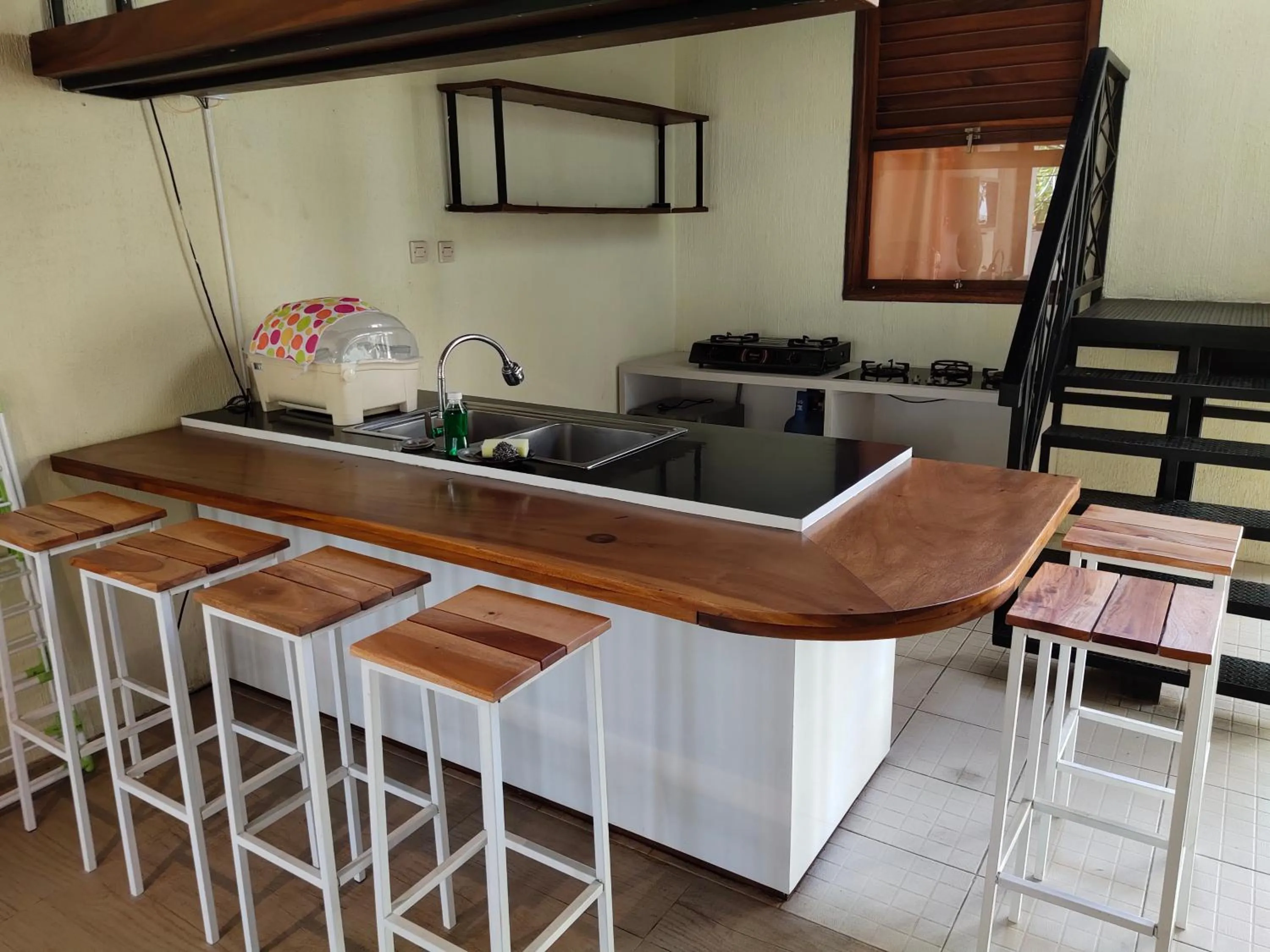 Kitchen or kitchenette in De Hanami Homestay @Sapphire