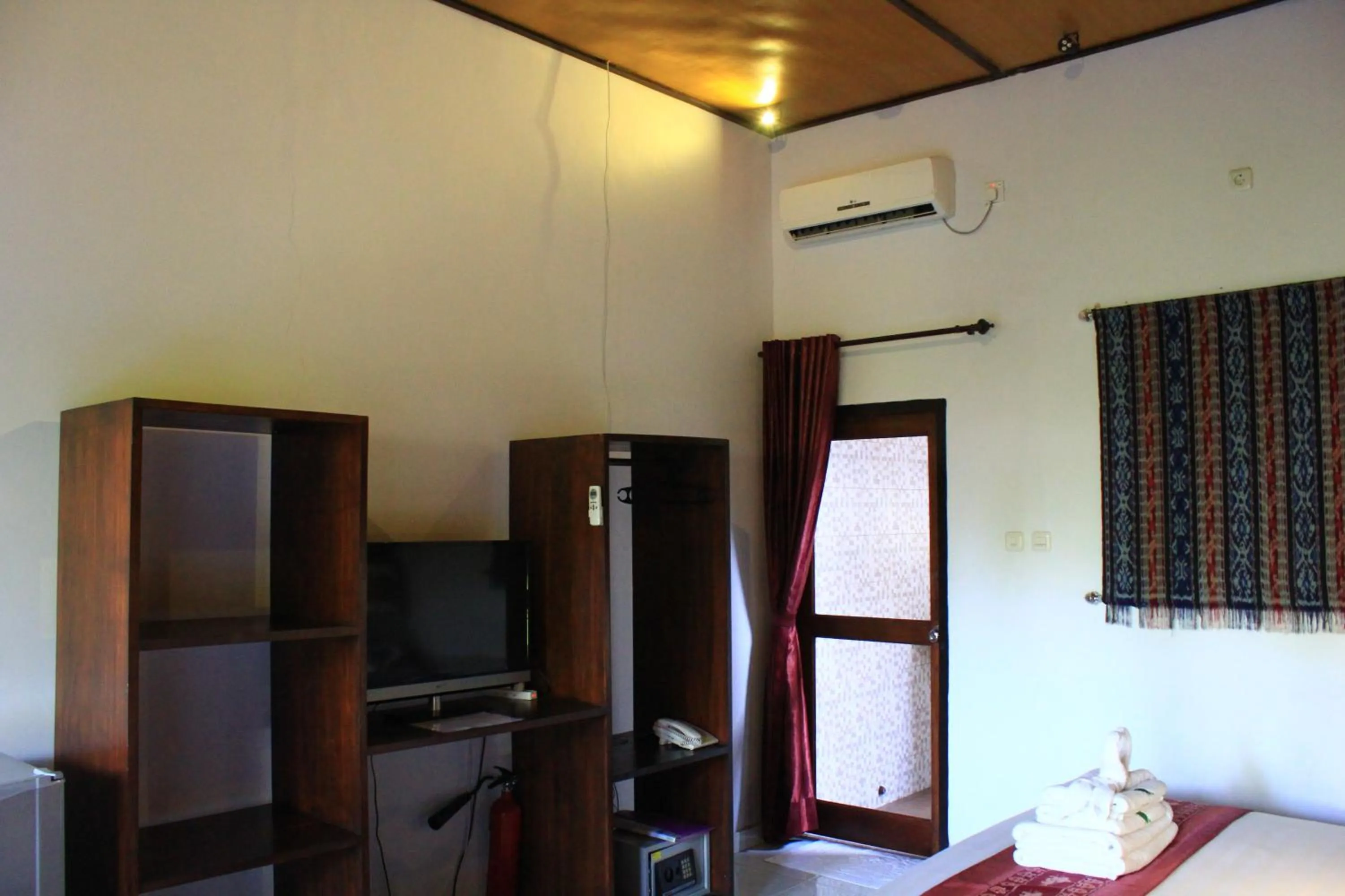 Bed in Turtle Beach Hotel