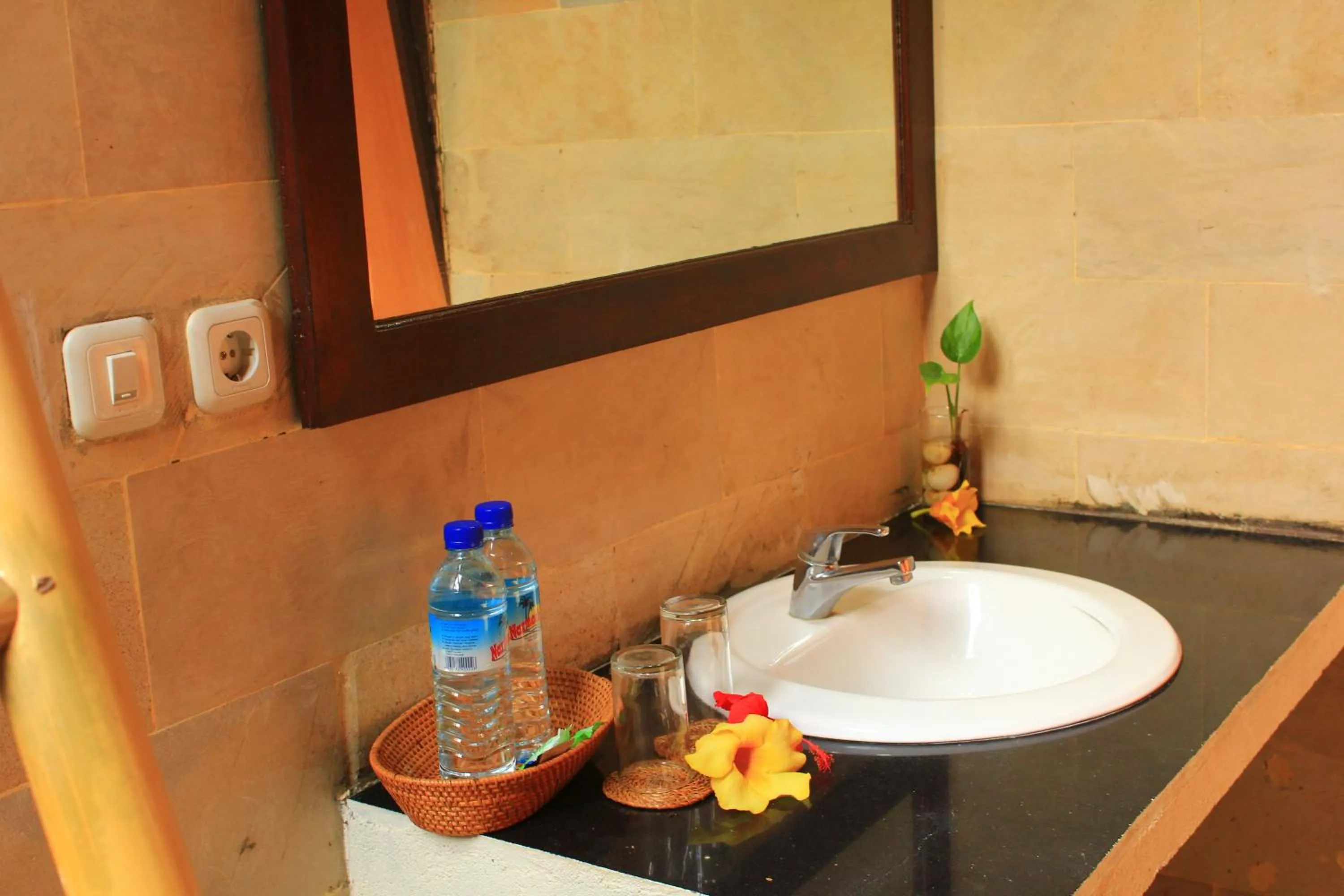 Toilet in Turtle Beach Hotel