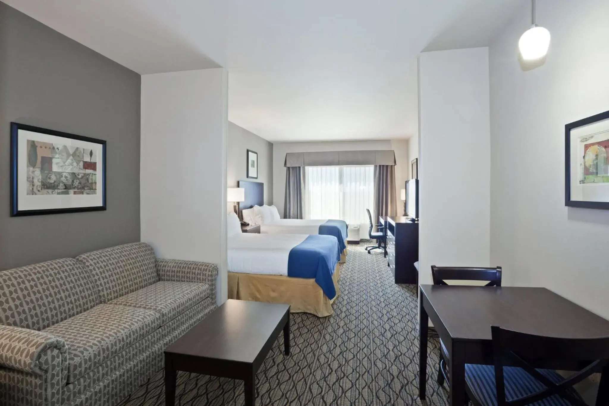 Double Room with Two Double Beds - Hearing Accessible/Non-Smoking in Holiday Inn Express & Suites Deming Mimbres Valley by IHG Double Room with Two Double Beds - Hearing Accessible/Non-Smoking in Holiday Inn Express & Suites Deming Mimbres Valley by IHG