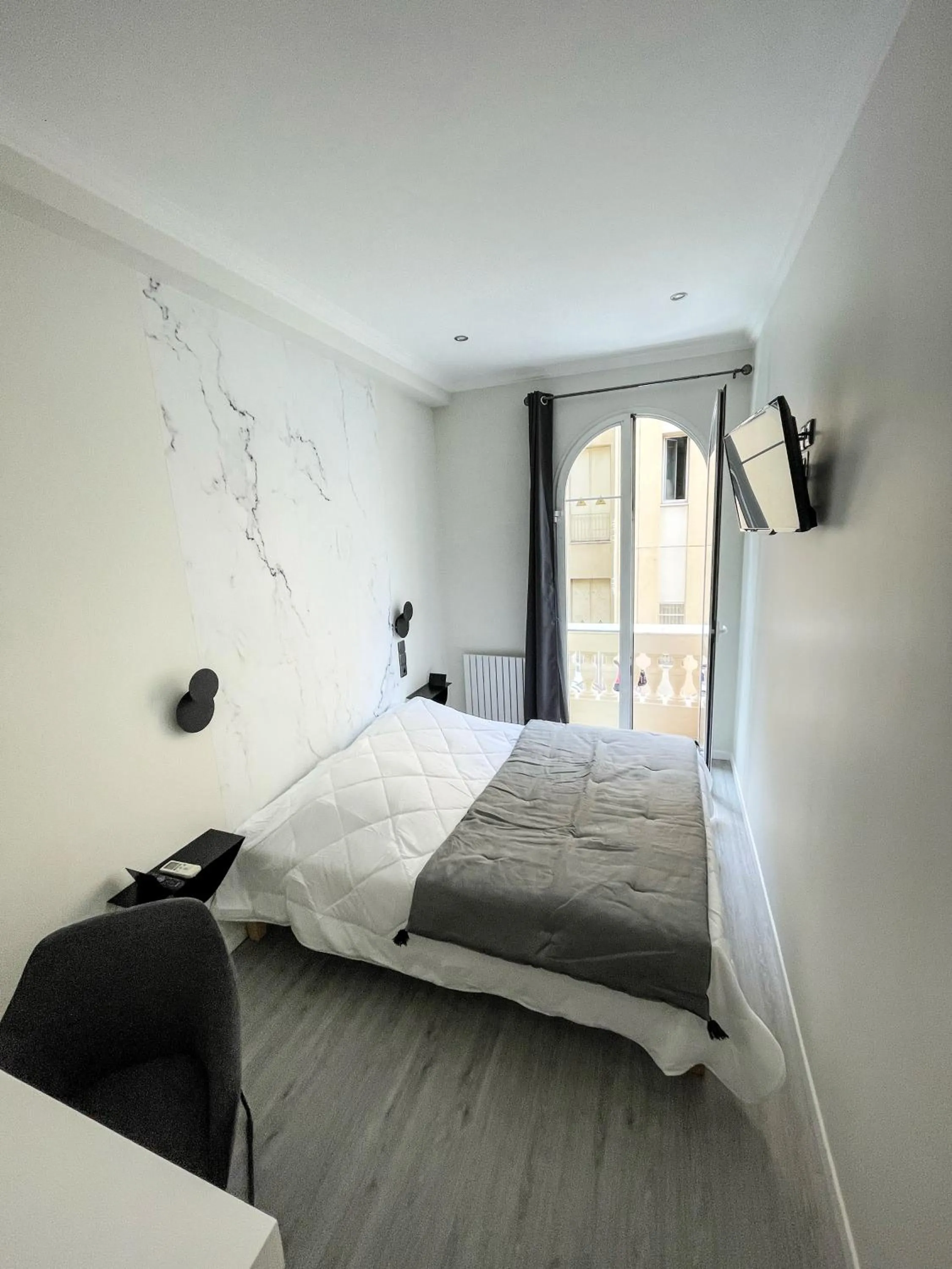 Bed in Villa Berlioz