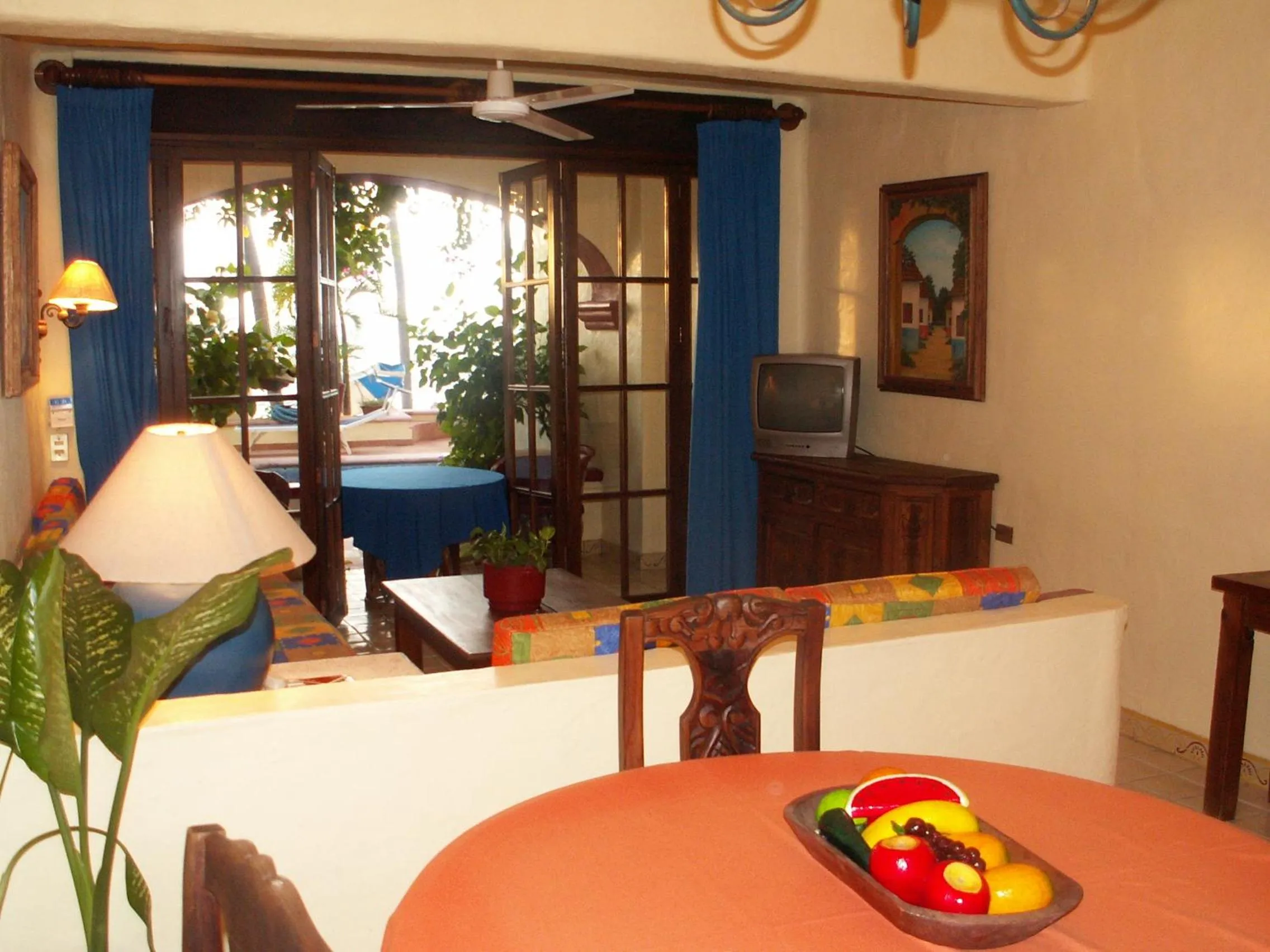 TV and multimedia in Lindo Mar Resort