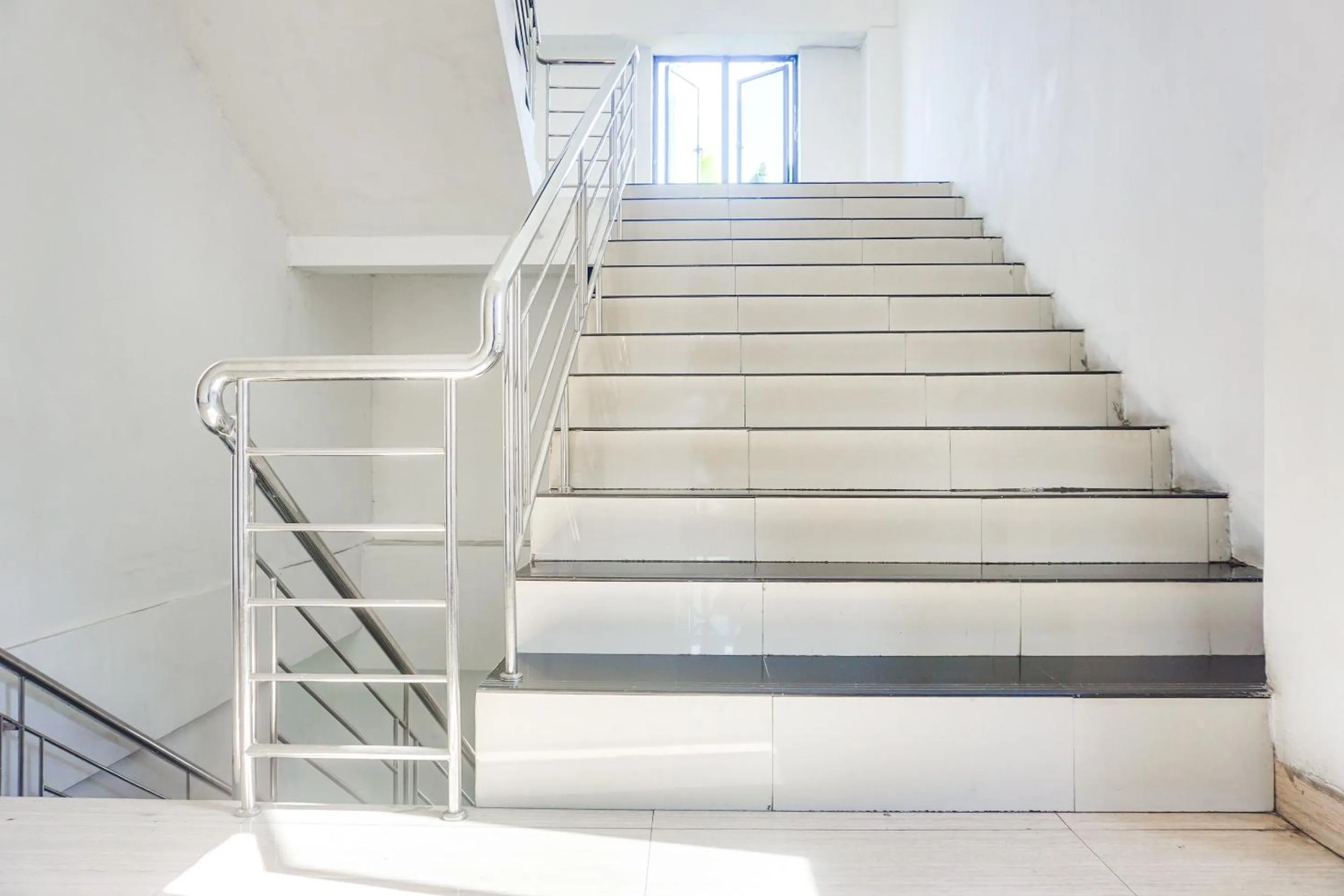 Lobby or reception in OYO Flagship 91534 Wisma Metro Permai