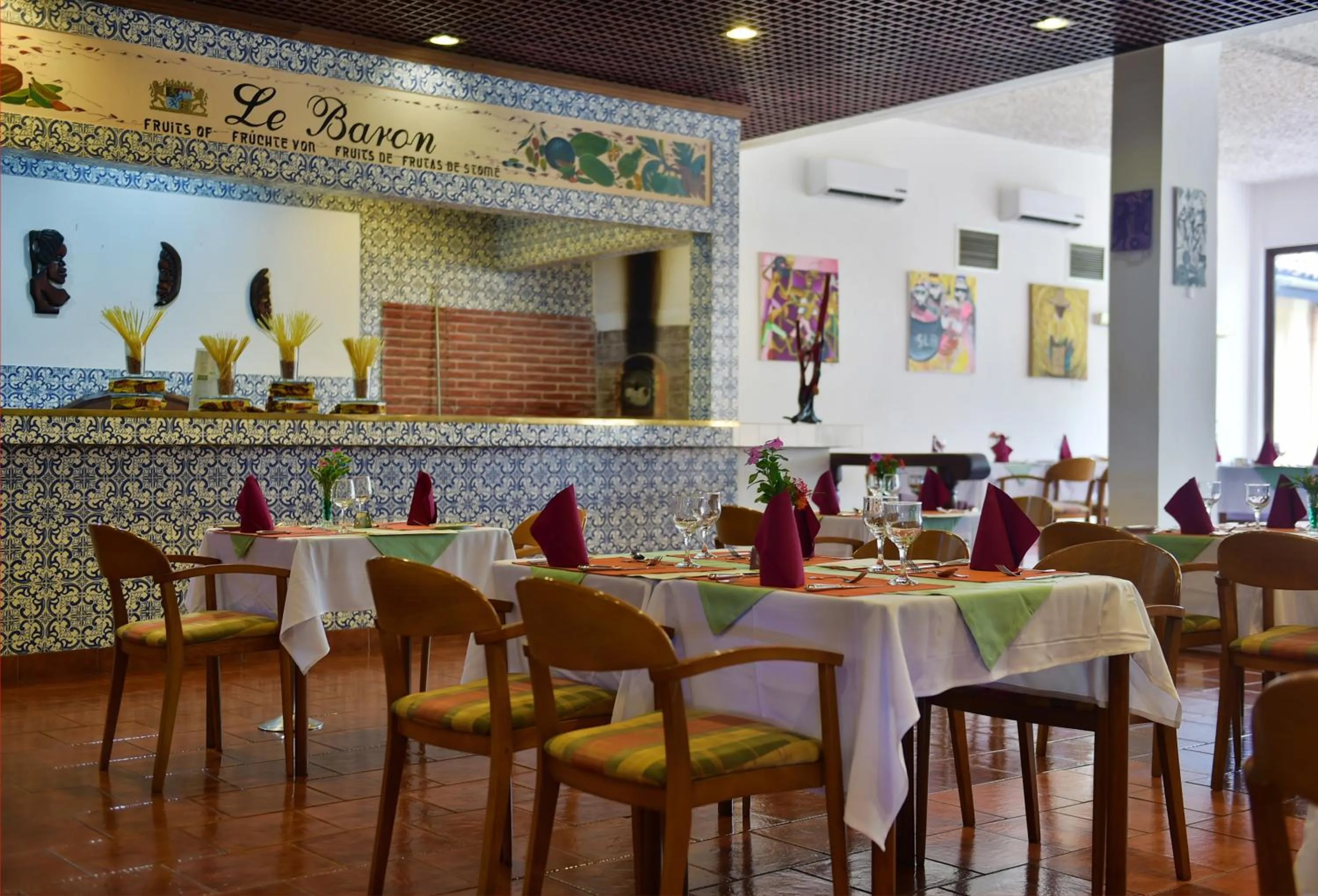 Restaurant/places to eat in Pestana Miramar São Tomé