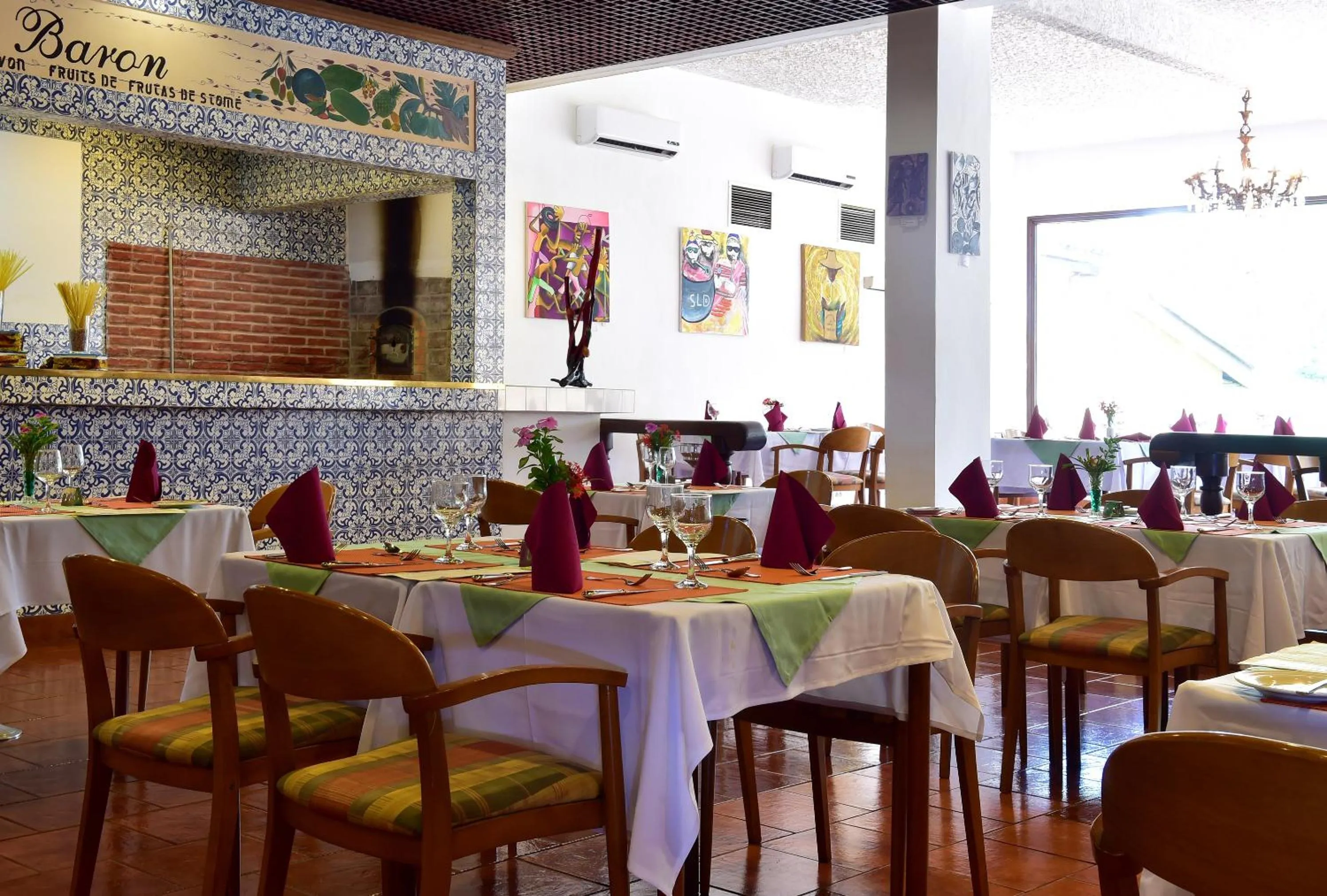 Restaurant/places to eat in Pestana Miramar São Tomé