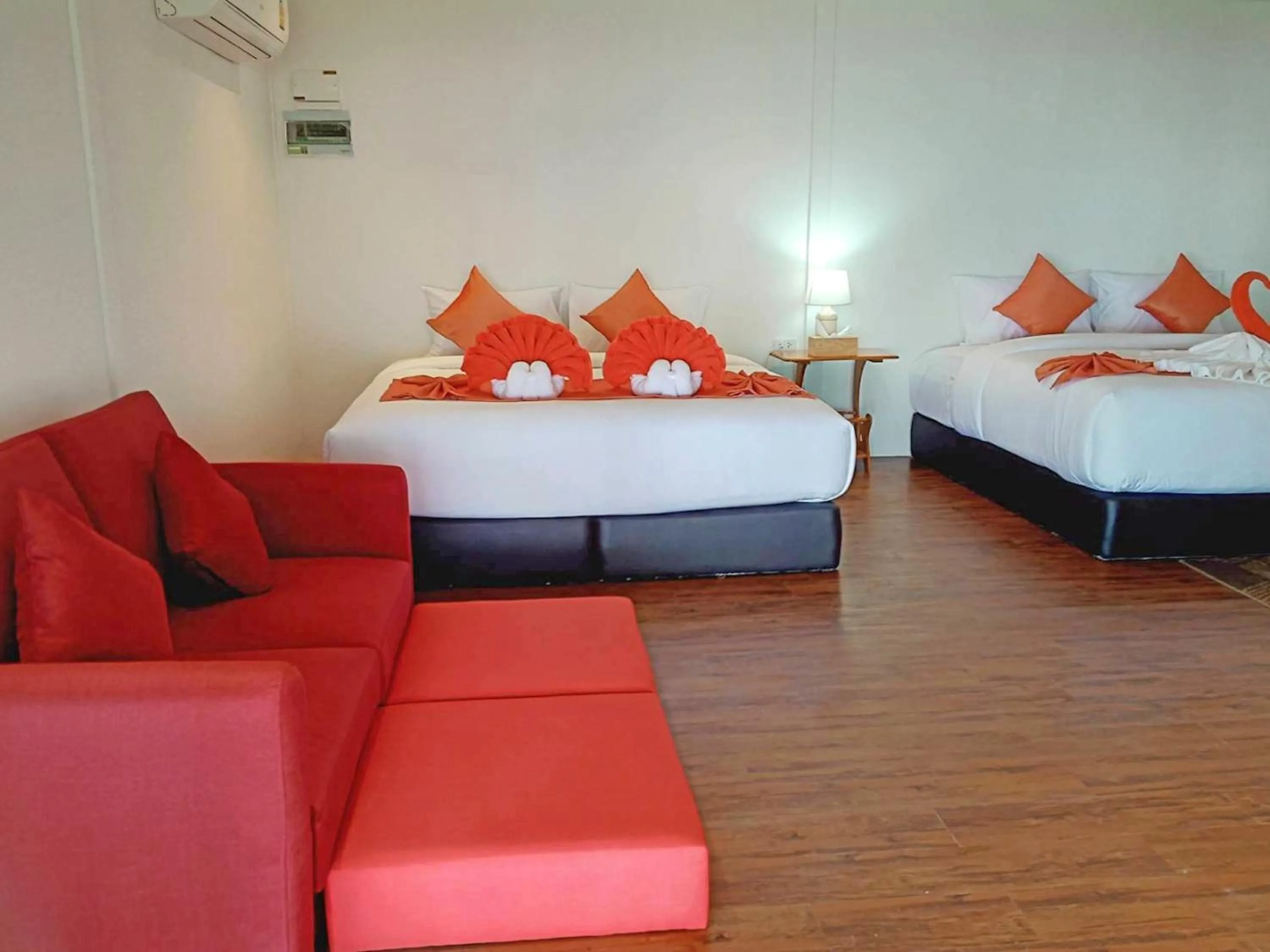 Bedroom, Bed in Koh Jum Delight Beach