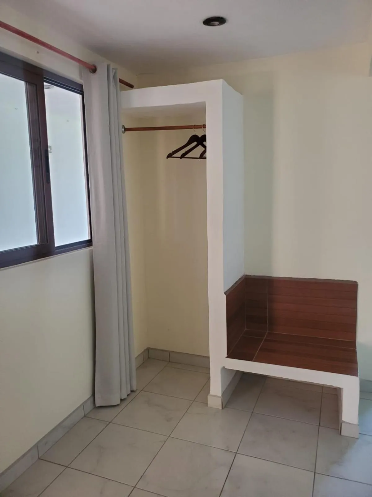 wardrobe in Hotel Posada Camelinas