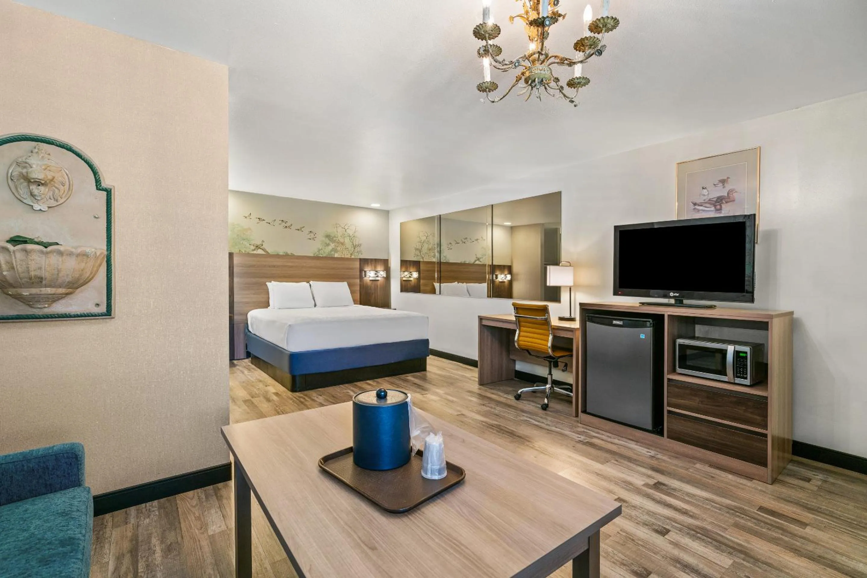 Bed in Americas Best Value Inn and Suites -Yucca Valley